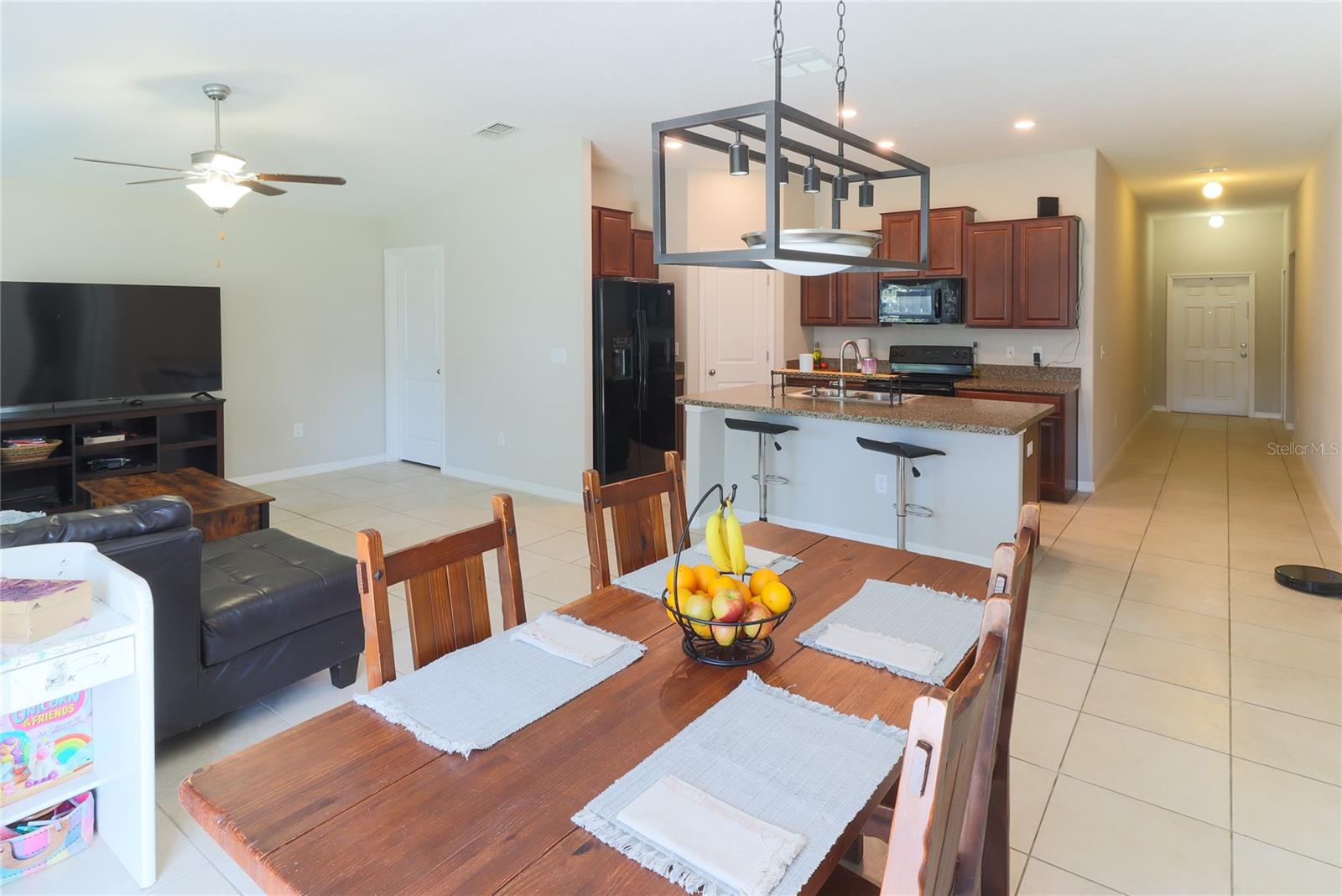 135 CASCADE BEND DR — photo 9