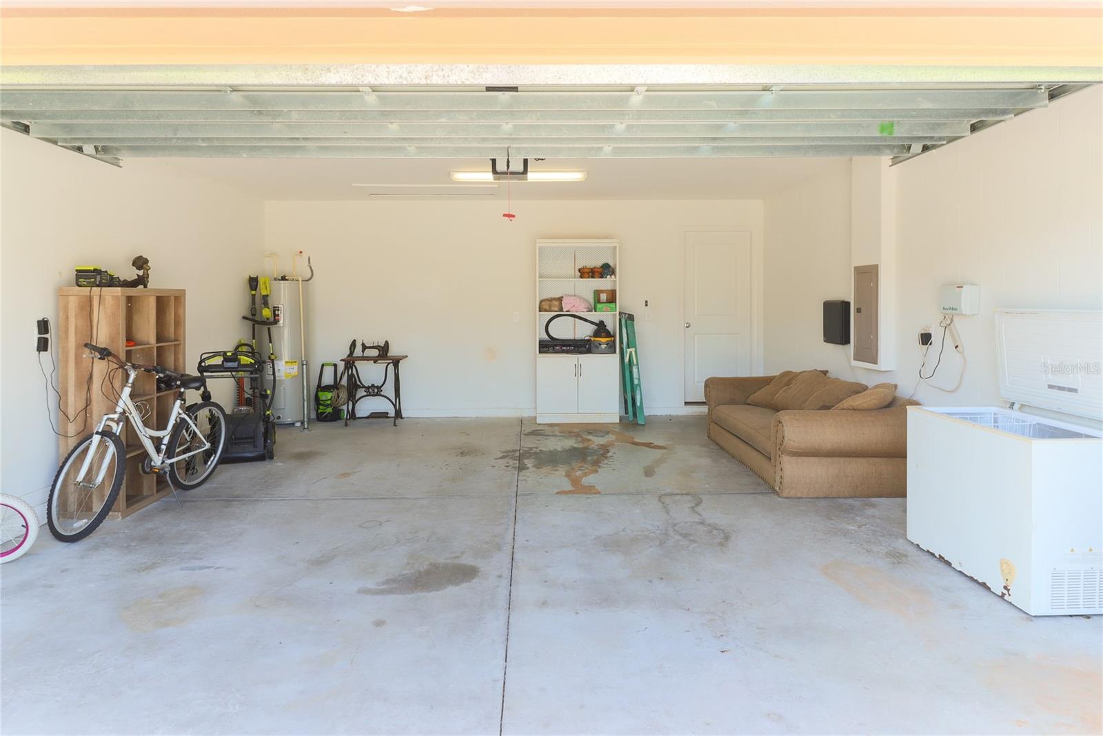 135 CASCADE BEND DR — photo 12
