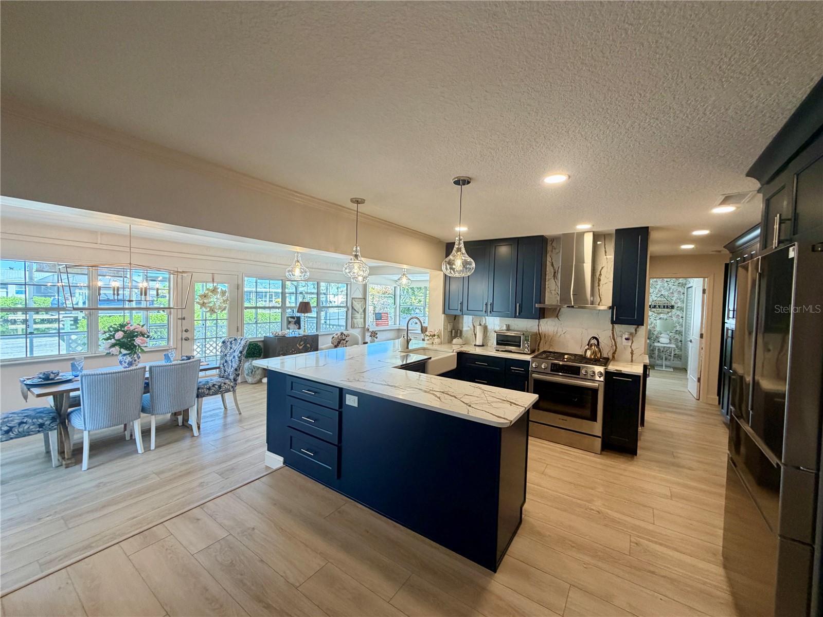 6512 KING PALM WAY — photo 13