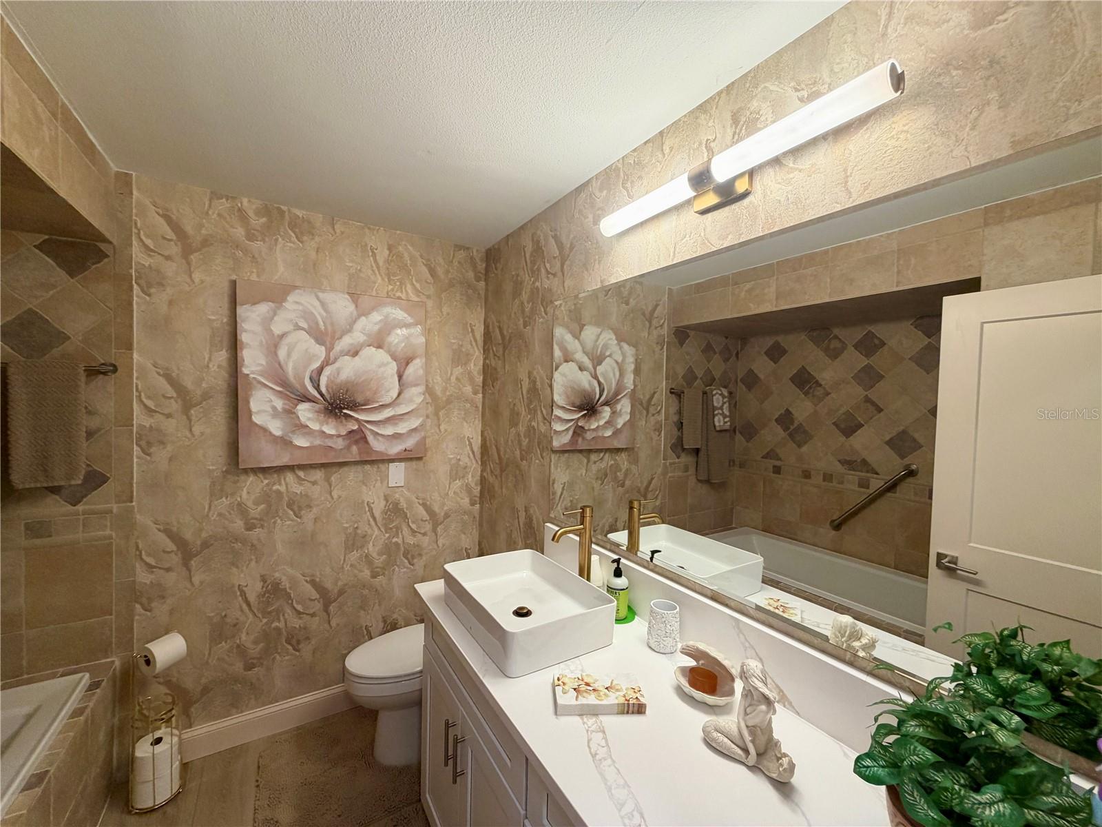 6512 KING PALM WAY — photo 23