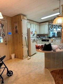 263 MARINER DR — photo 8