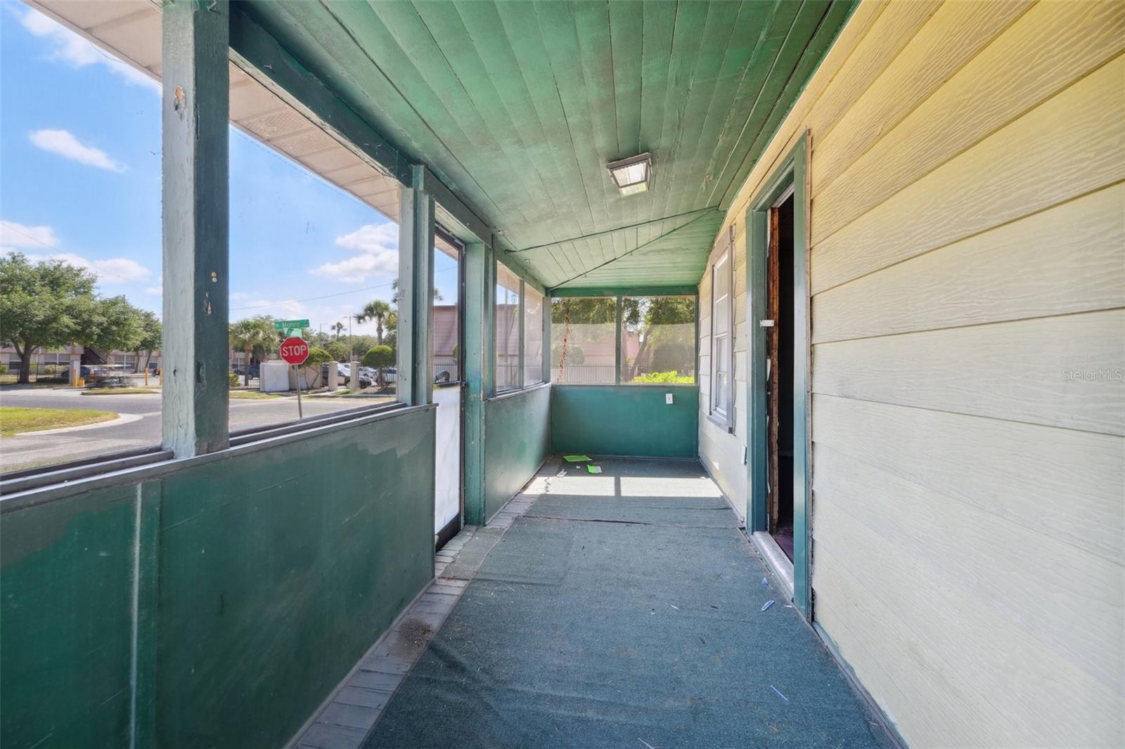1002 W NASSAU ST — photo 7