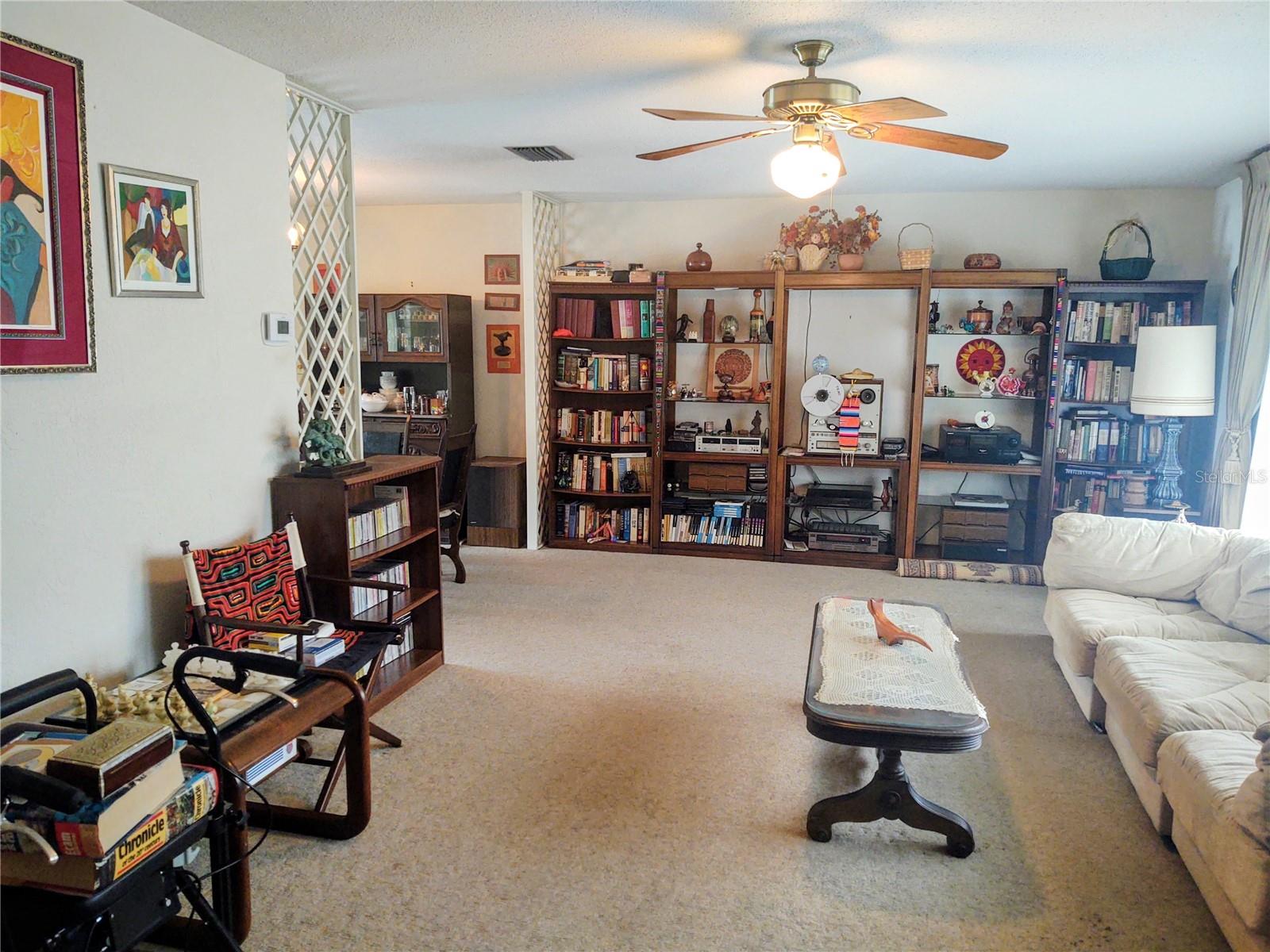 619 RIVIERA BAY DR NE — photo 6