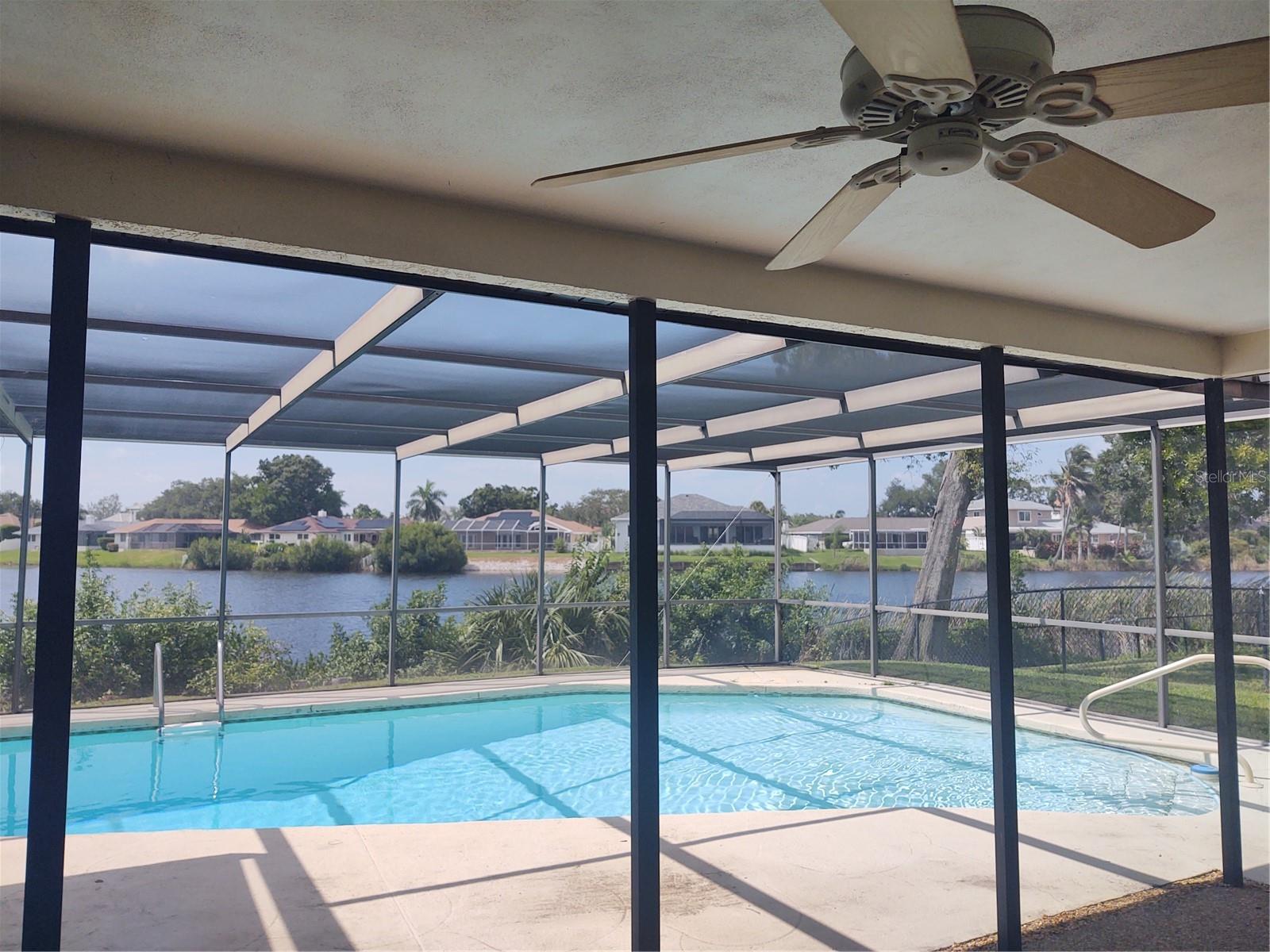 619 RIVIERA BAY DR NE — photo 11
