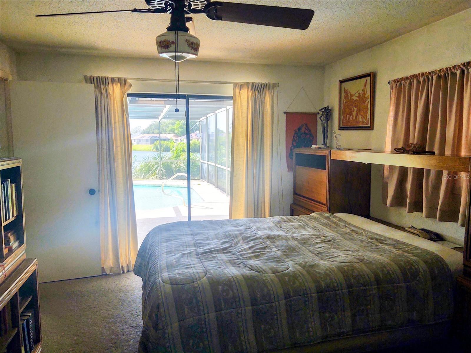 619 RIVIERA BAY DR NE — photo 17