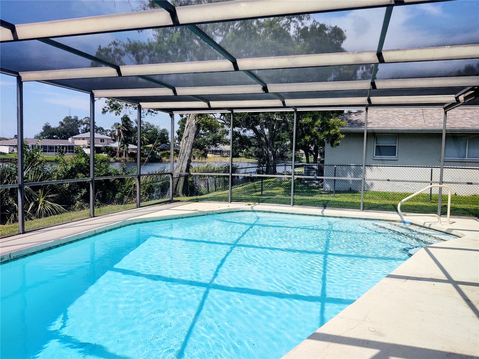 619 RIVIERA BAY DR NE — photo 12
