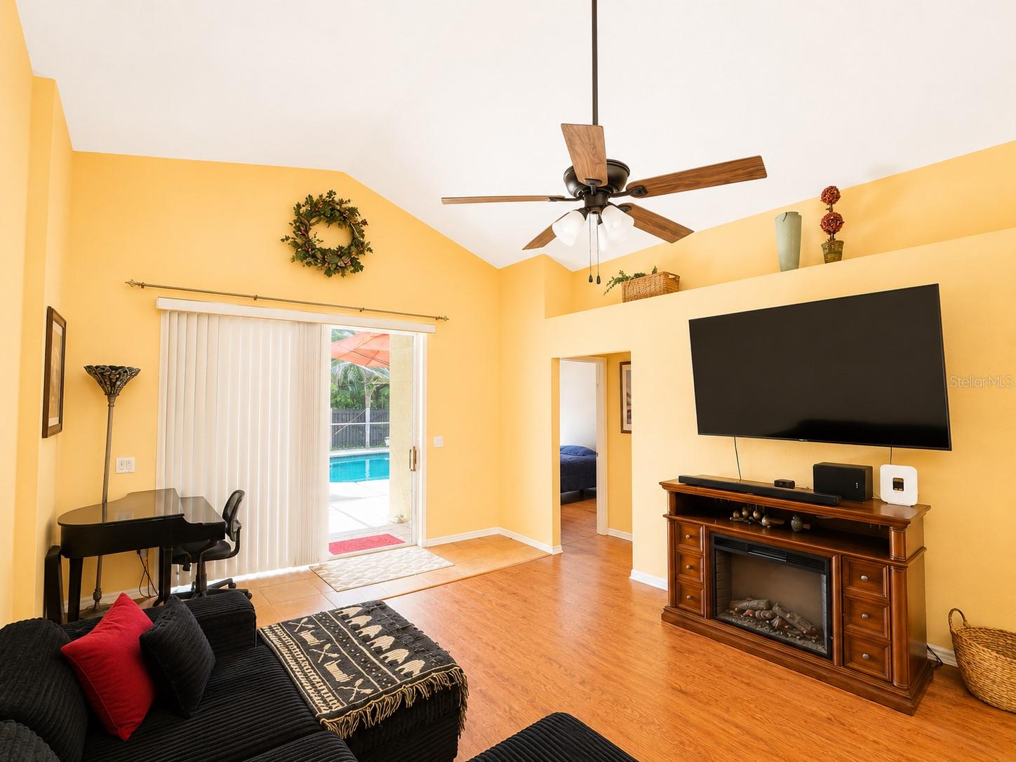 4431 STONES RIVER CT — photo 9