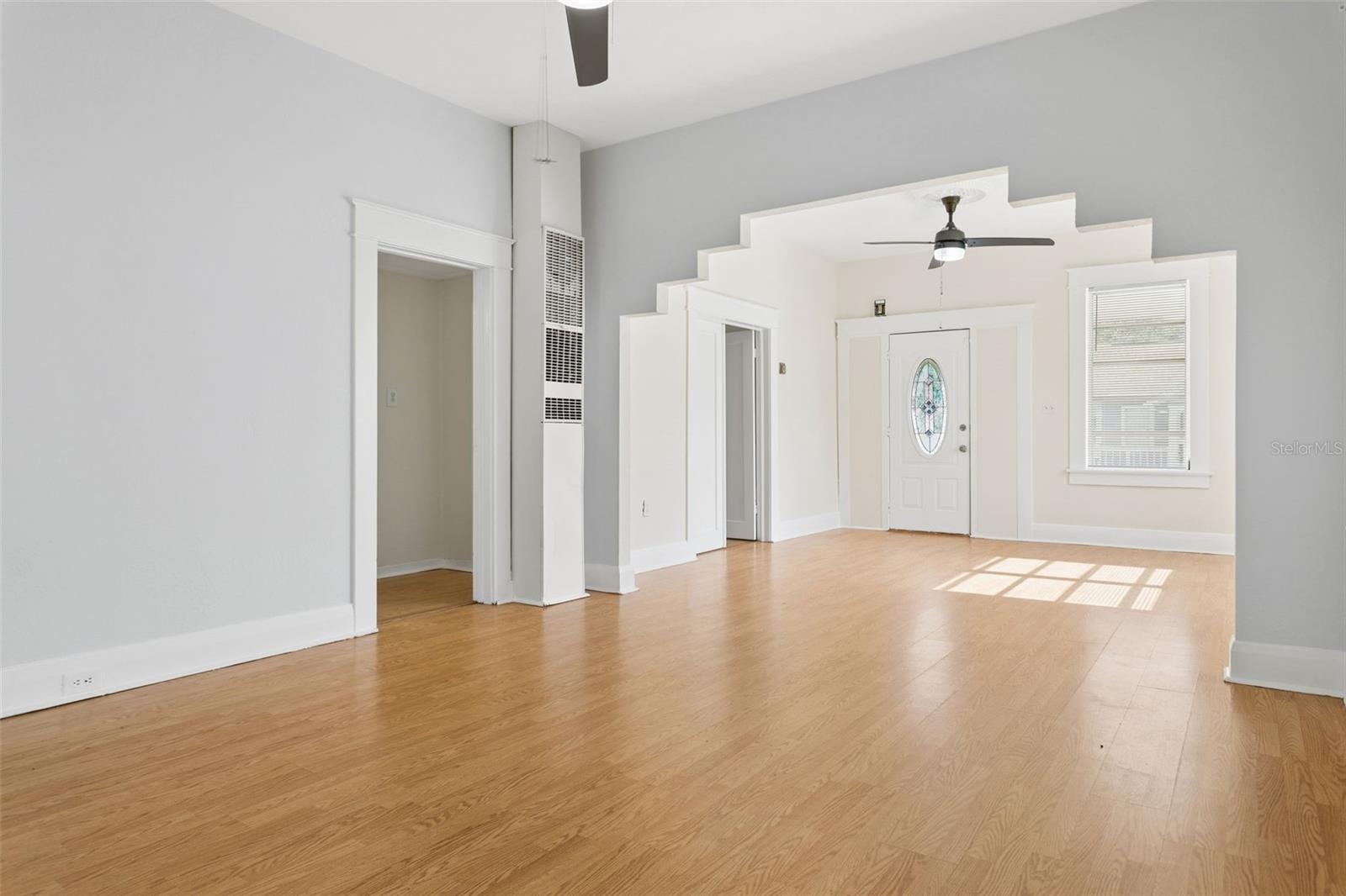 1017 E 23RD AVE — photo 10