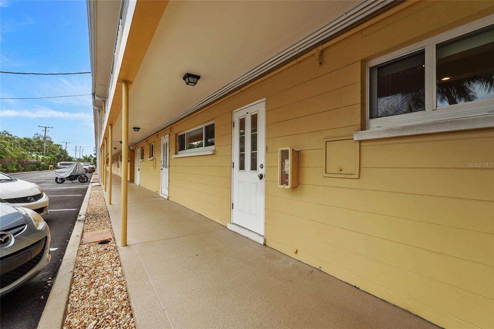 2155 WOOD ST #A22 — photo 3