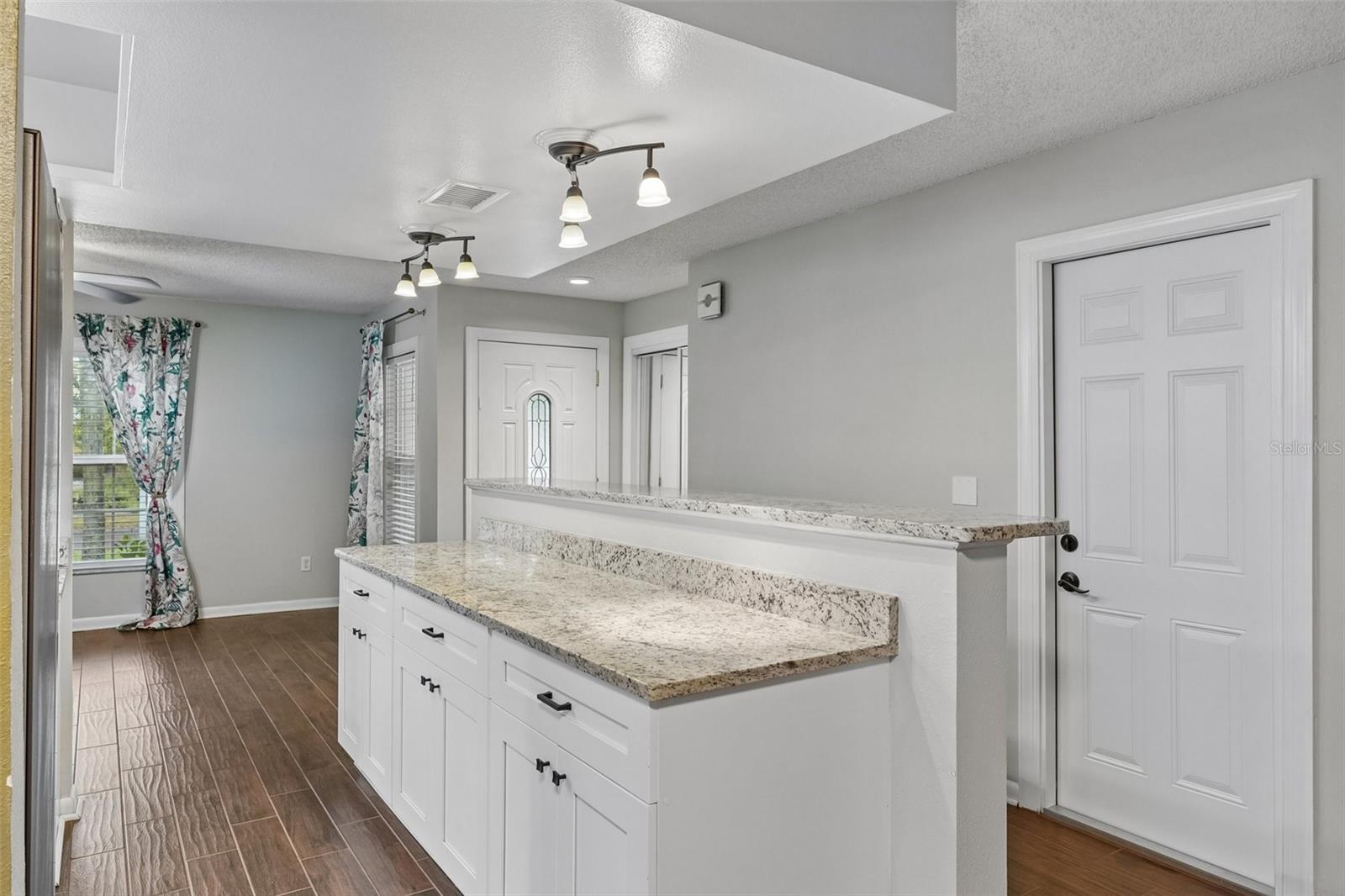 4717 W PRESCOTT ST — photo 17