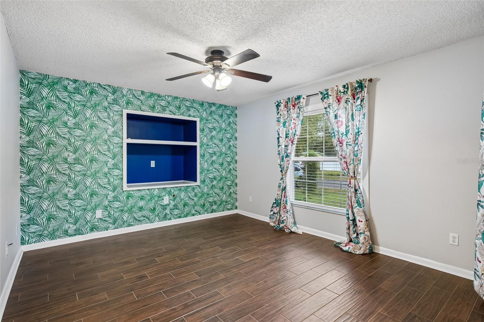 4717 W PRESCOTT ST — photo 4