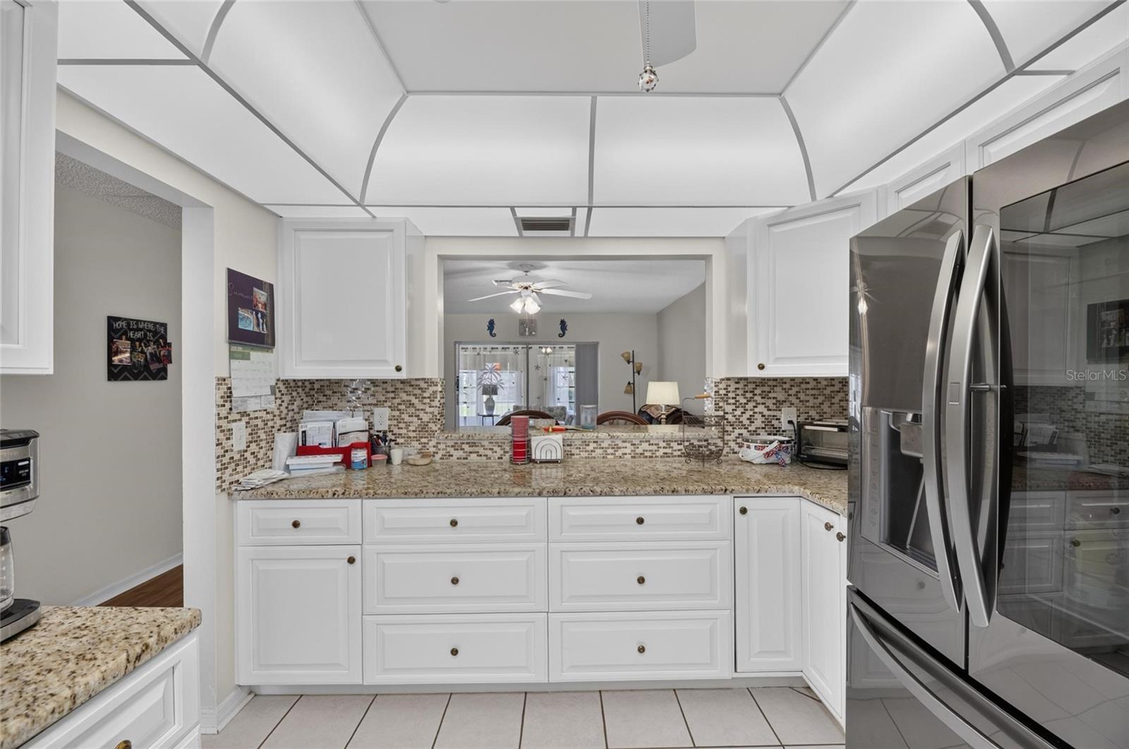 907 BLUEWATER DR — photo 13