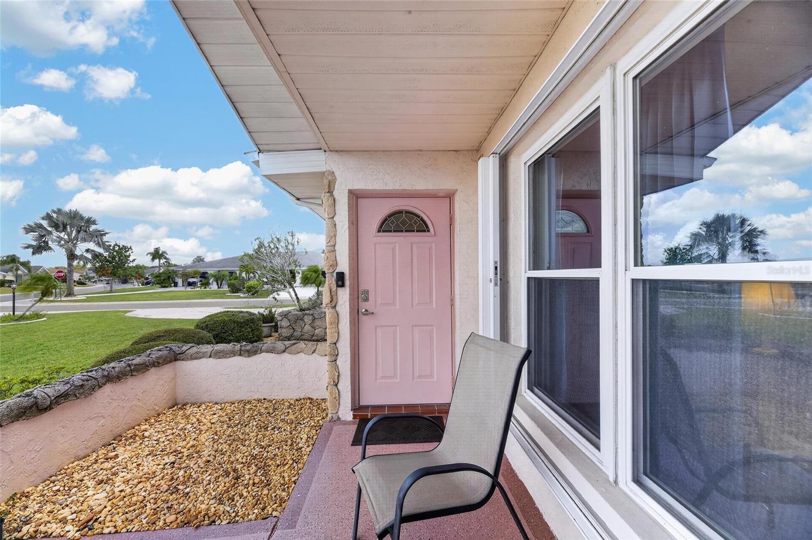 907 BLUEWATER DR — photo 3