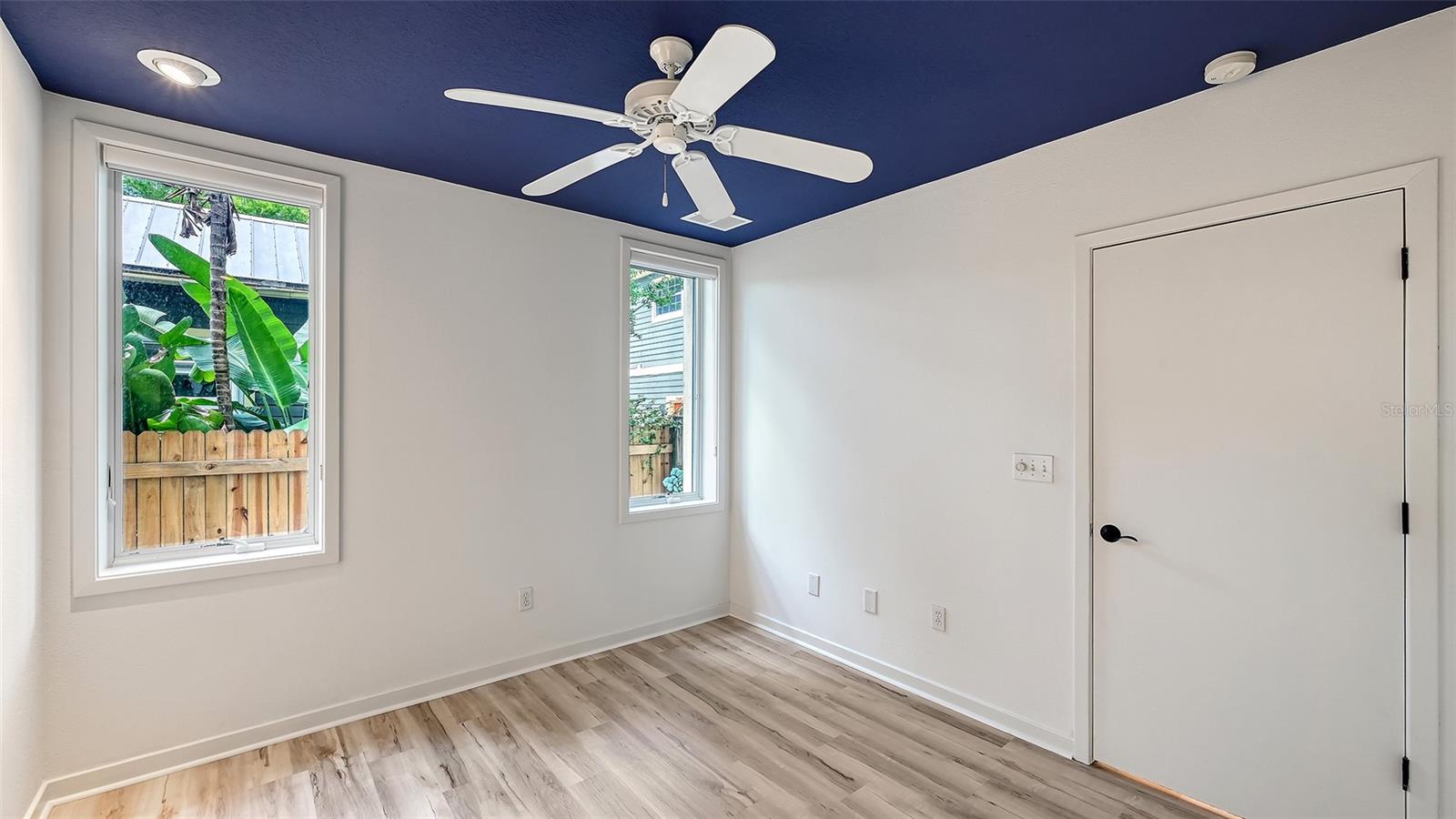 1685 LAUREL ST #3 — photo 14