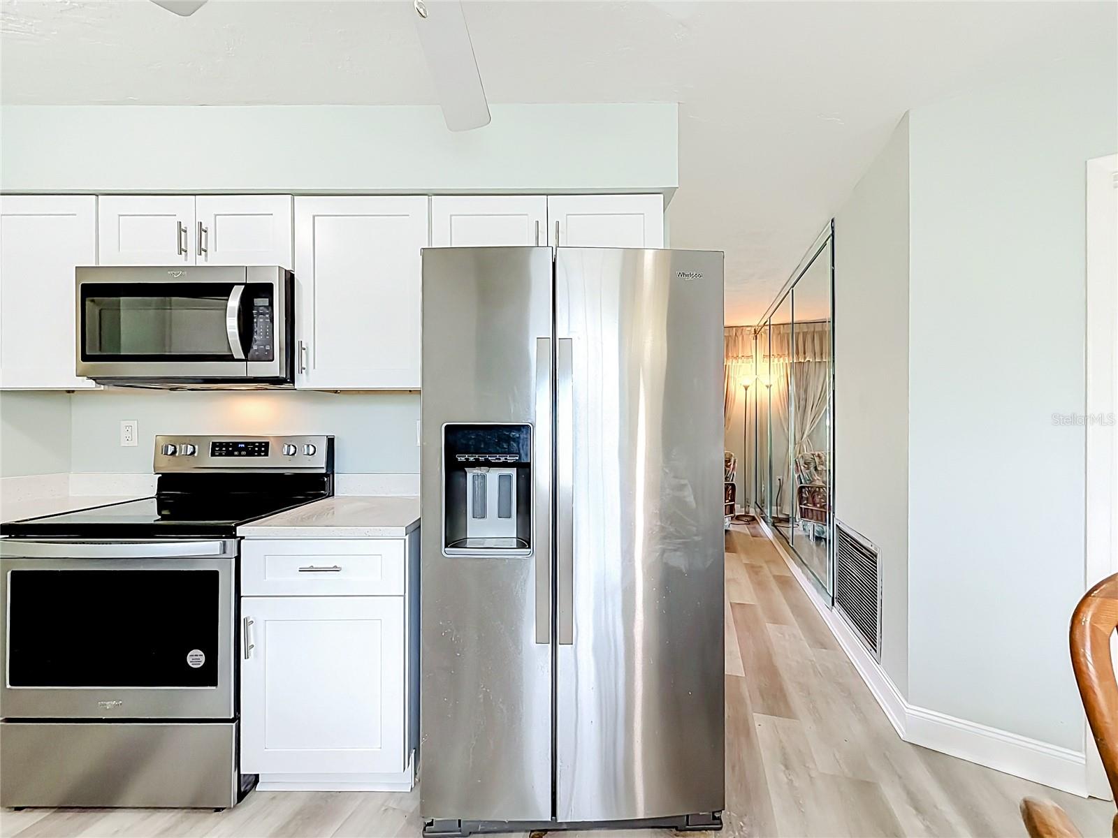 105 JUDY LEE DR — photo 13