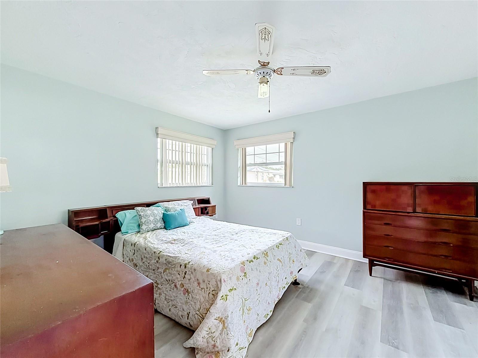 105 JUDY LEE DR — photo 24