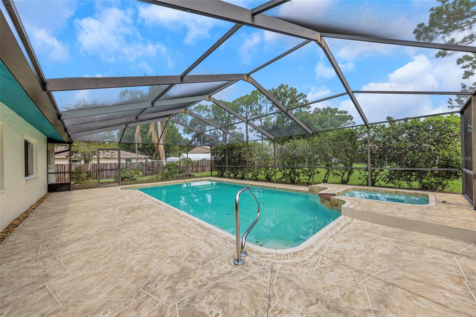 9237 AMAZON DR — photo 19