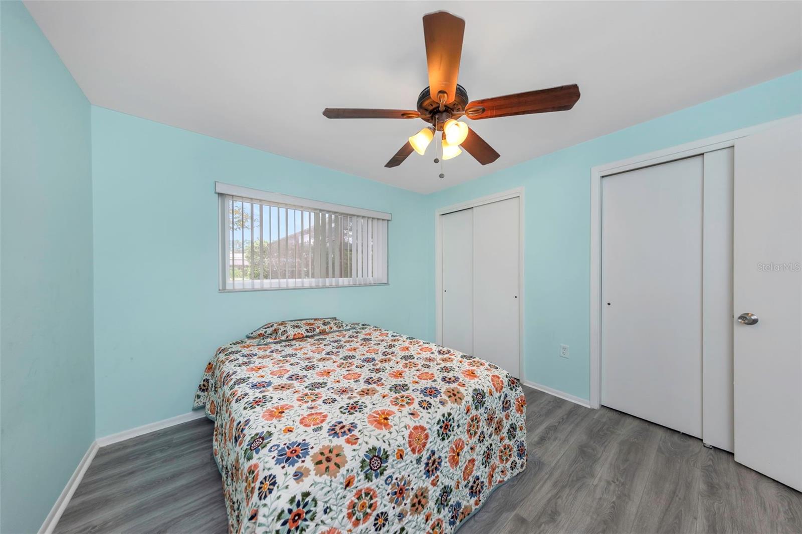 9237 AMAZON DR — photo 12