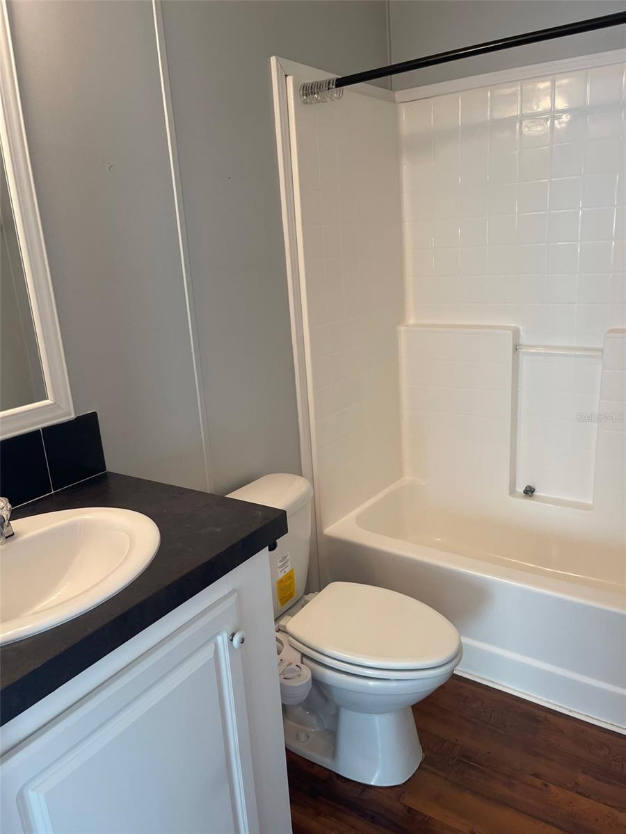 3301 DOREEN DR — photo 9