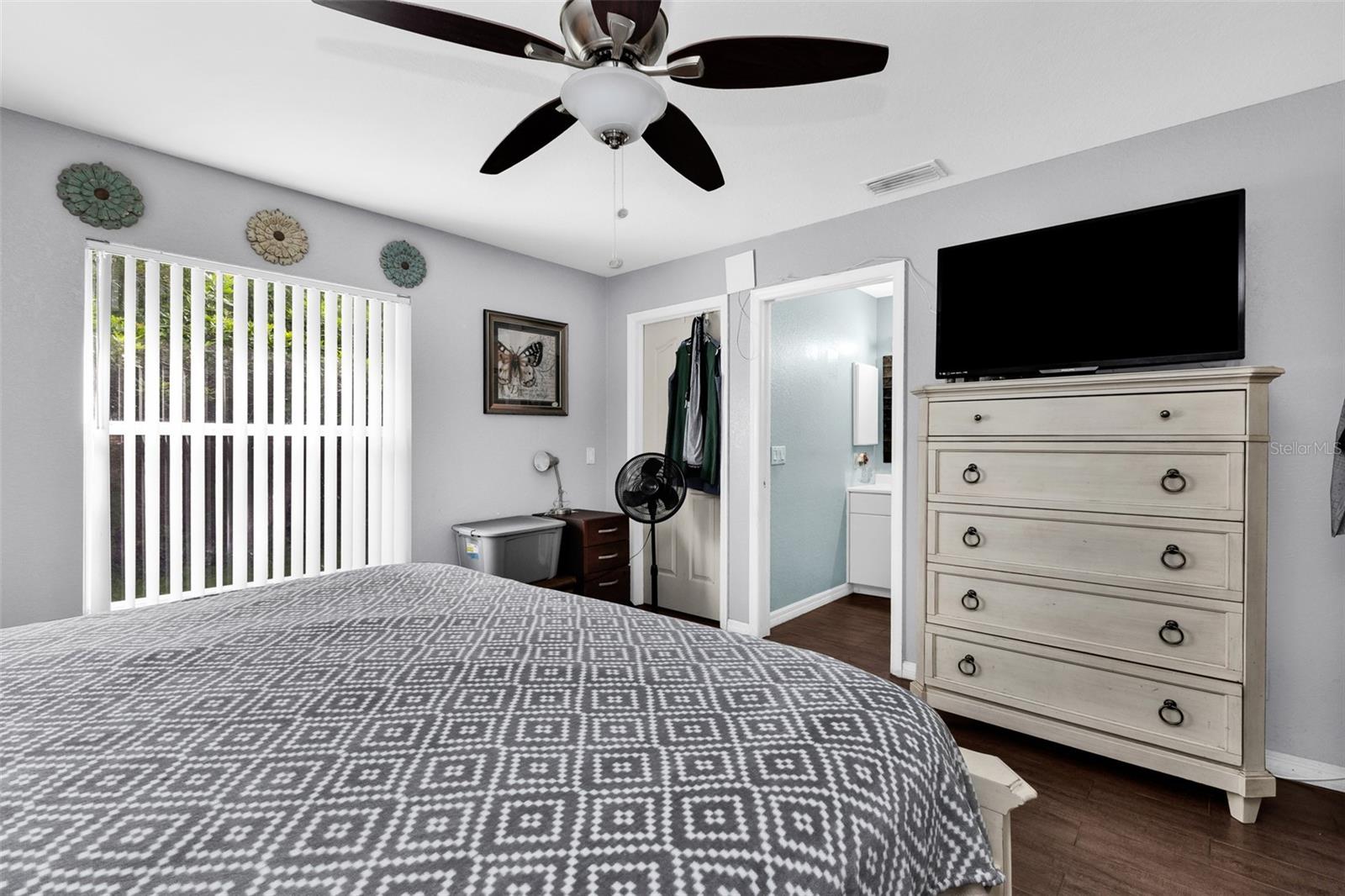 3237 CLEARFIELD ST — photo 17