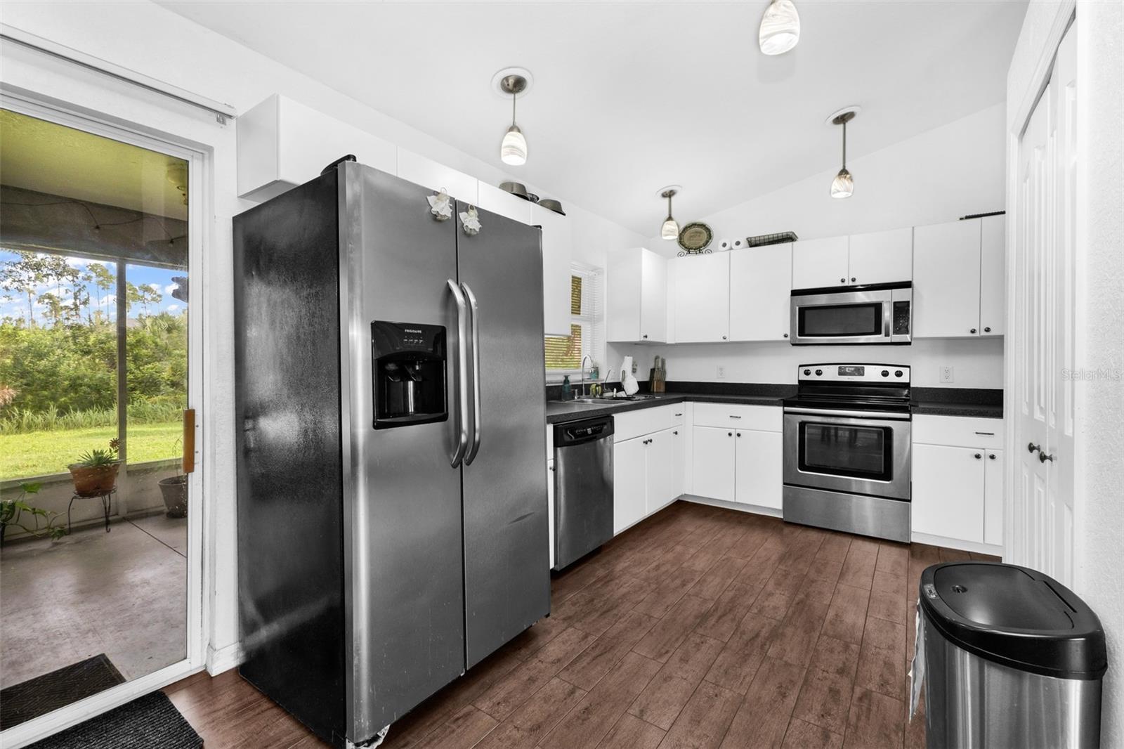 3237 CLEARFIELD ST — photo 11