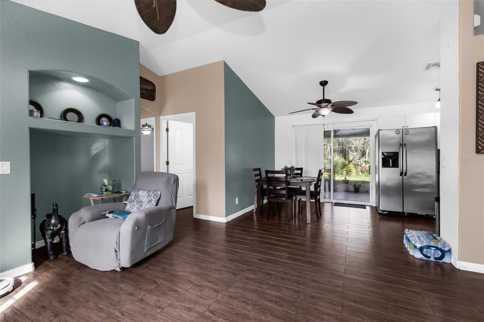 3237 CLEARFIELD ST — photo 8