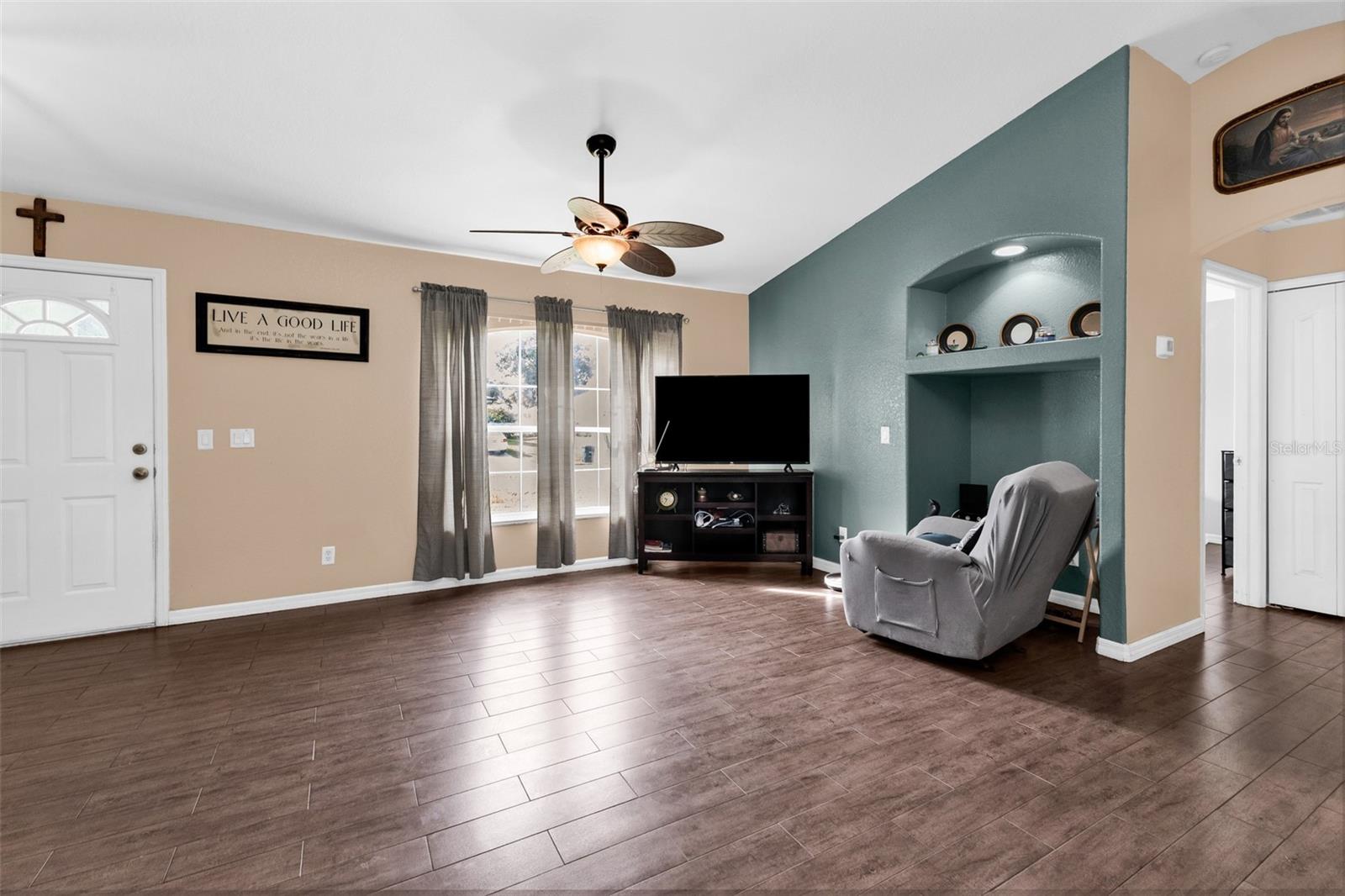 3237 CLEARFIELD ST — photo 5
