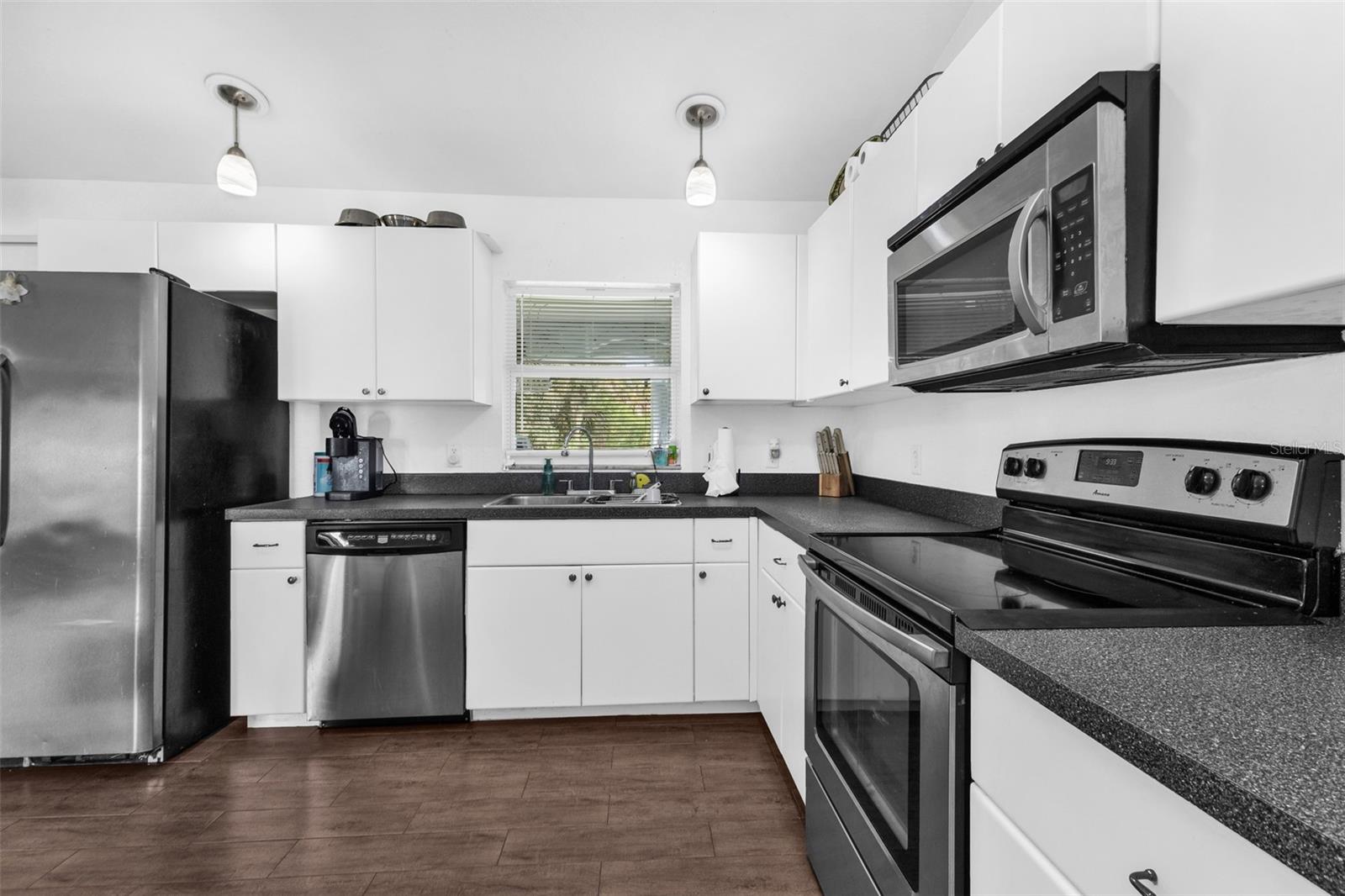 3237 CLEARFIELD ST — photo 12