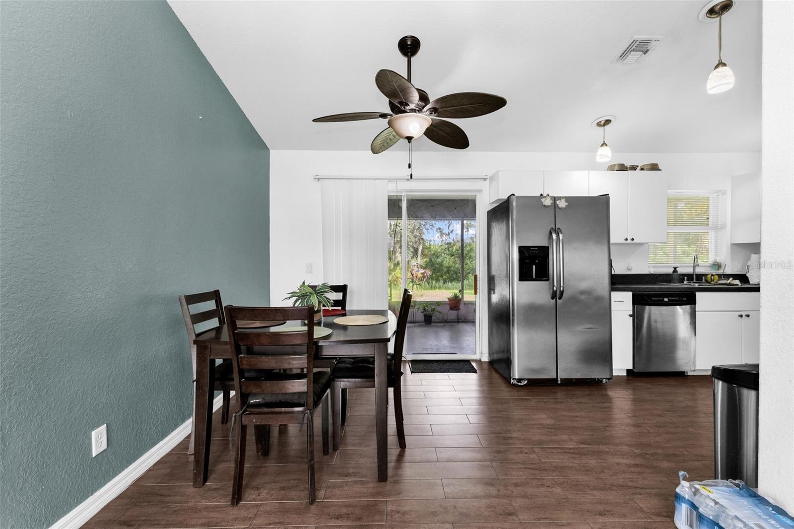3237 CLEARFIELD ST — photo 9
