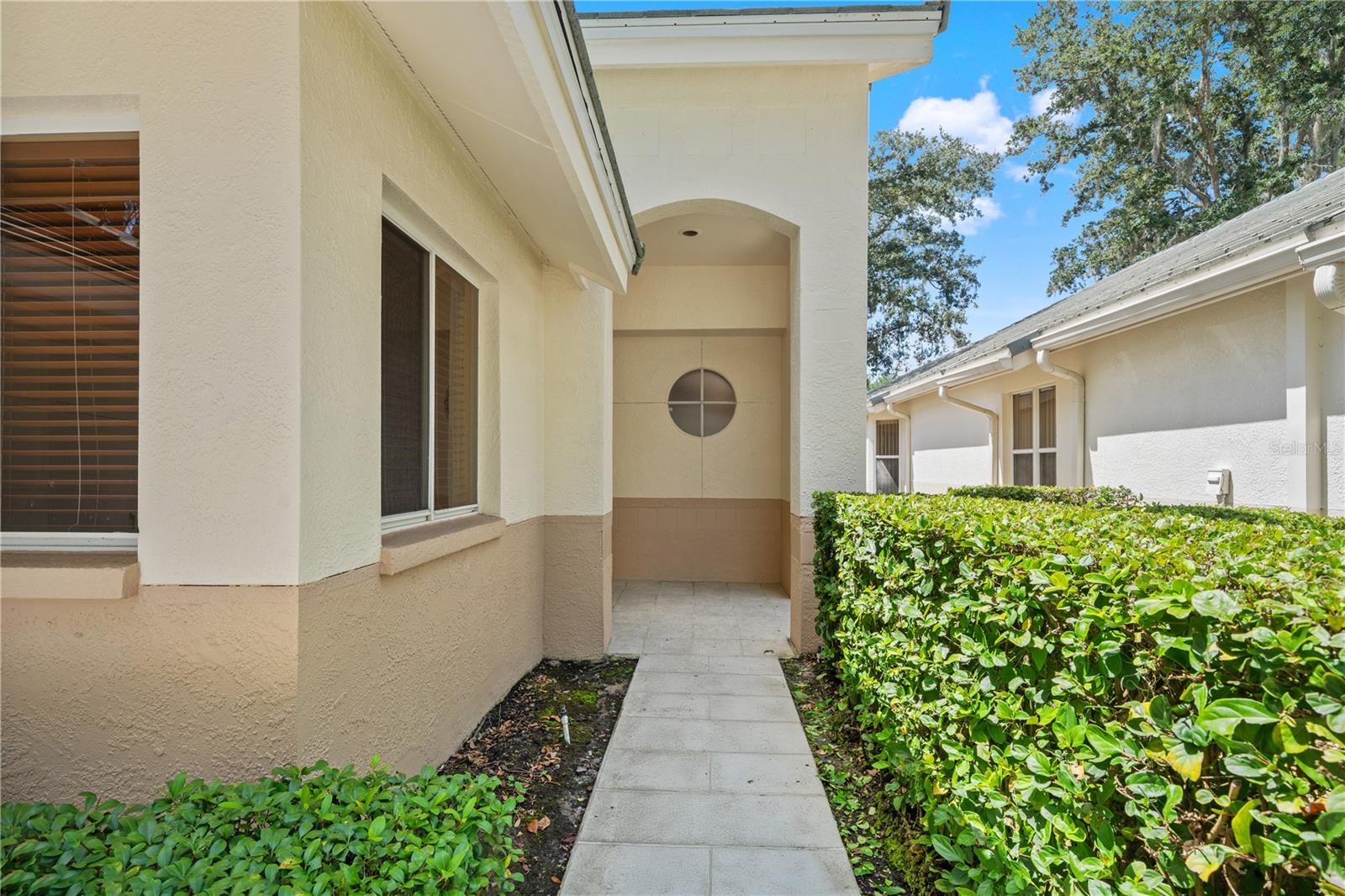 6005 FAIRWAY PALMS CT — photo 5