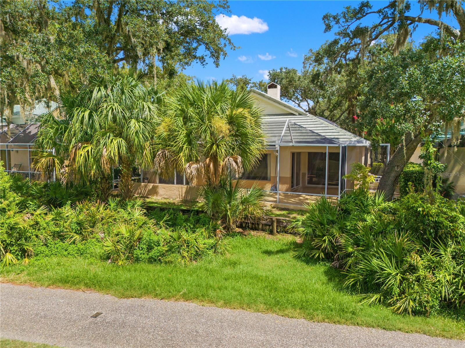 6005 FAIRWAY PALMS CT — photo 51