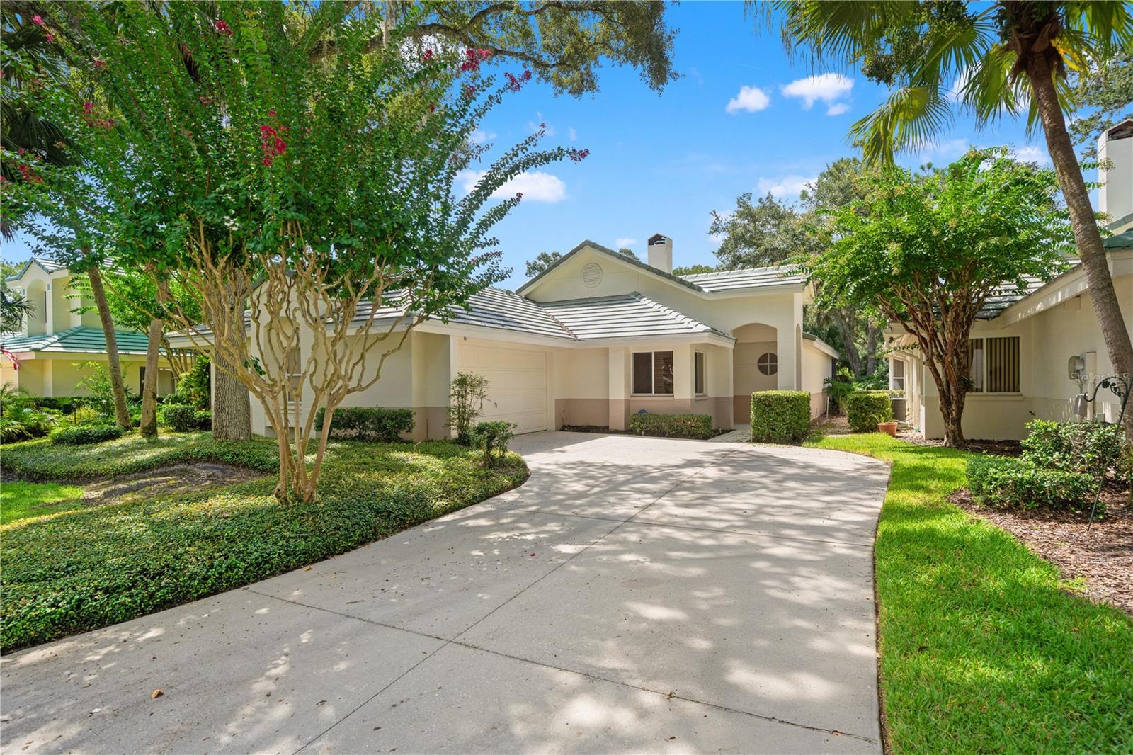 6005 FAIRWAY PALMS CT — photo 4