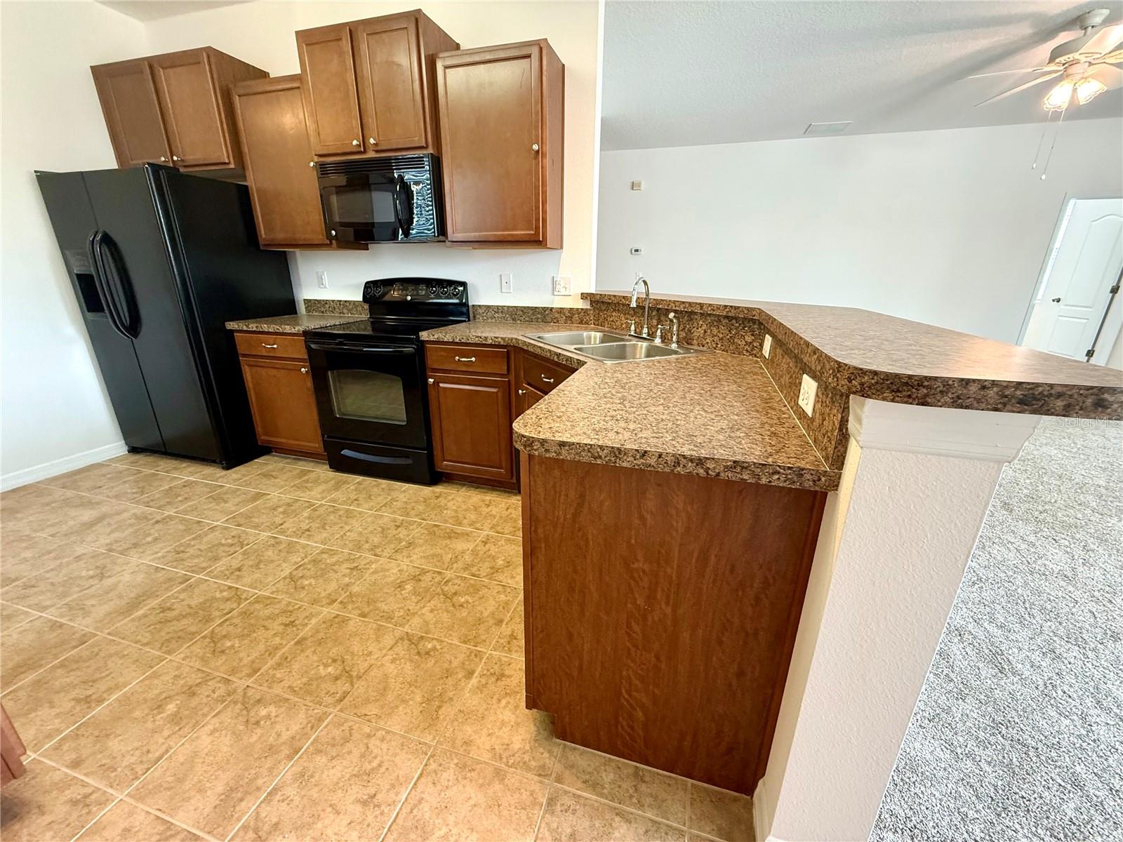 2616 WALDEN WOODS DR — photo 8