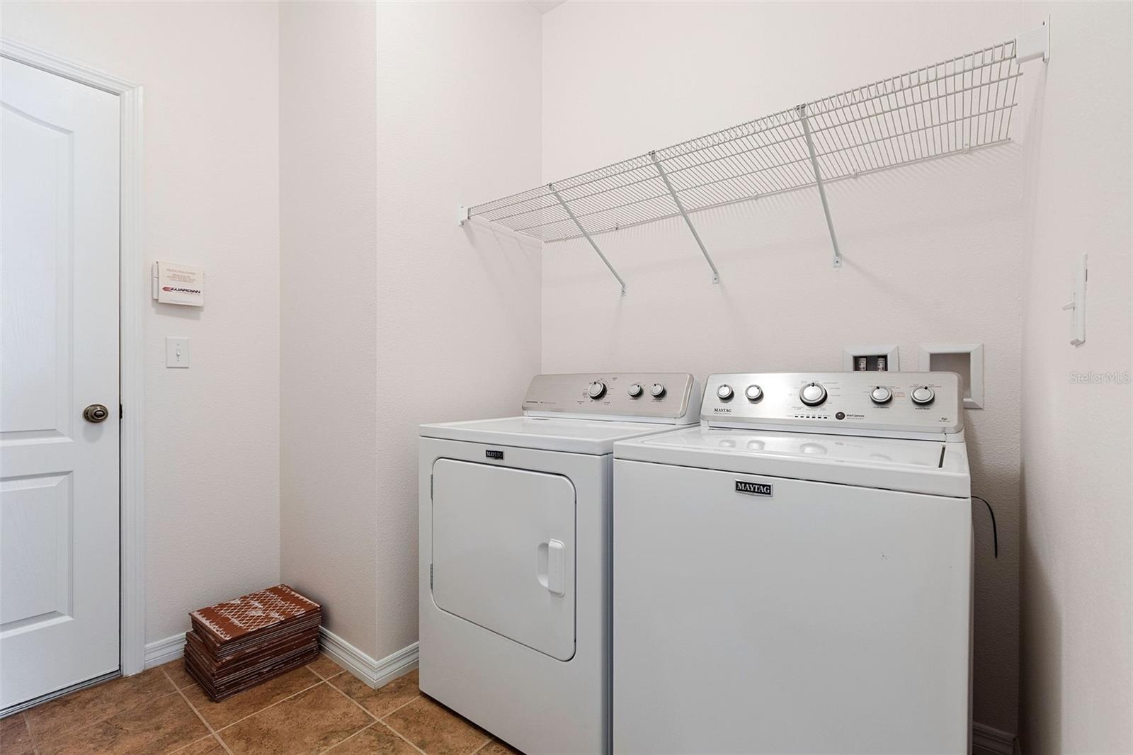 2616 WALDEN WOODS DR — photo 30