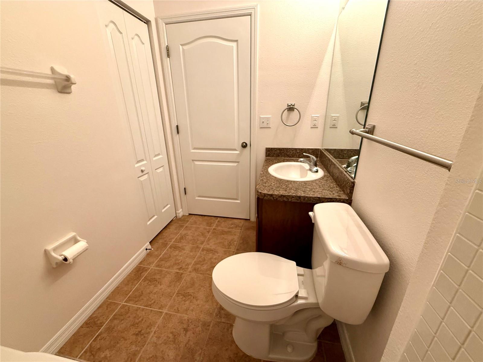 2616 WALDEN WOODS DR — photo 27