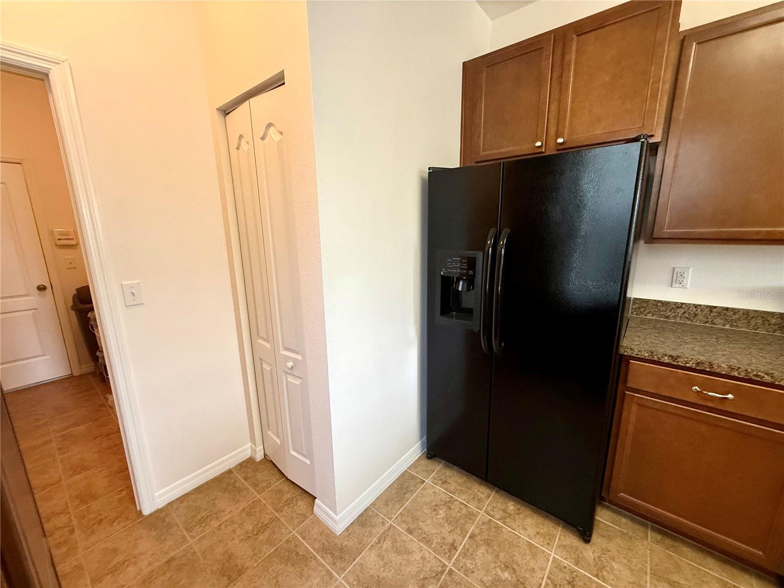 2616 WALDEN WOODS DR — photo 10