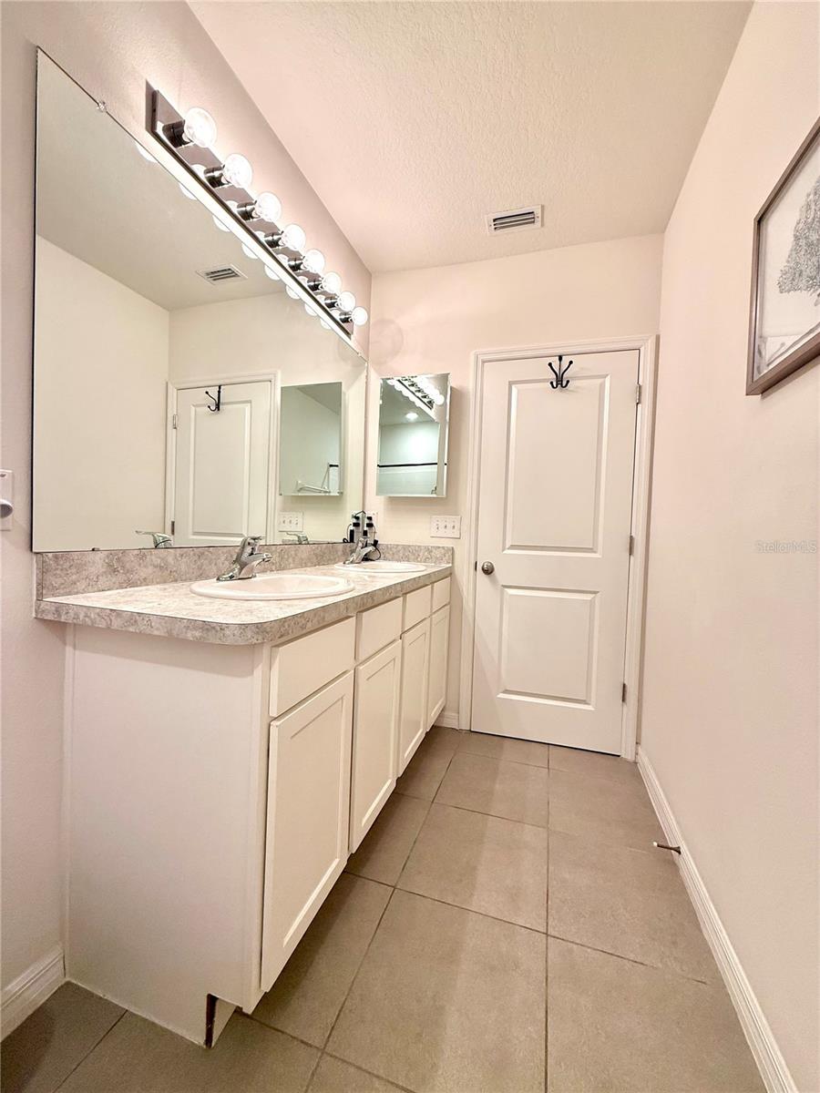 8771 FALLING BLUE PL — photo 19