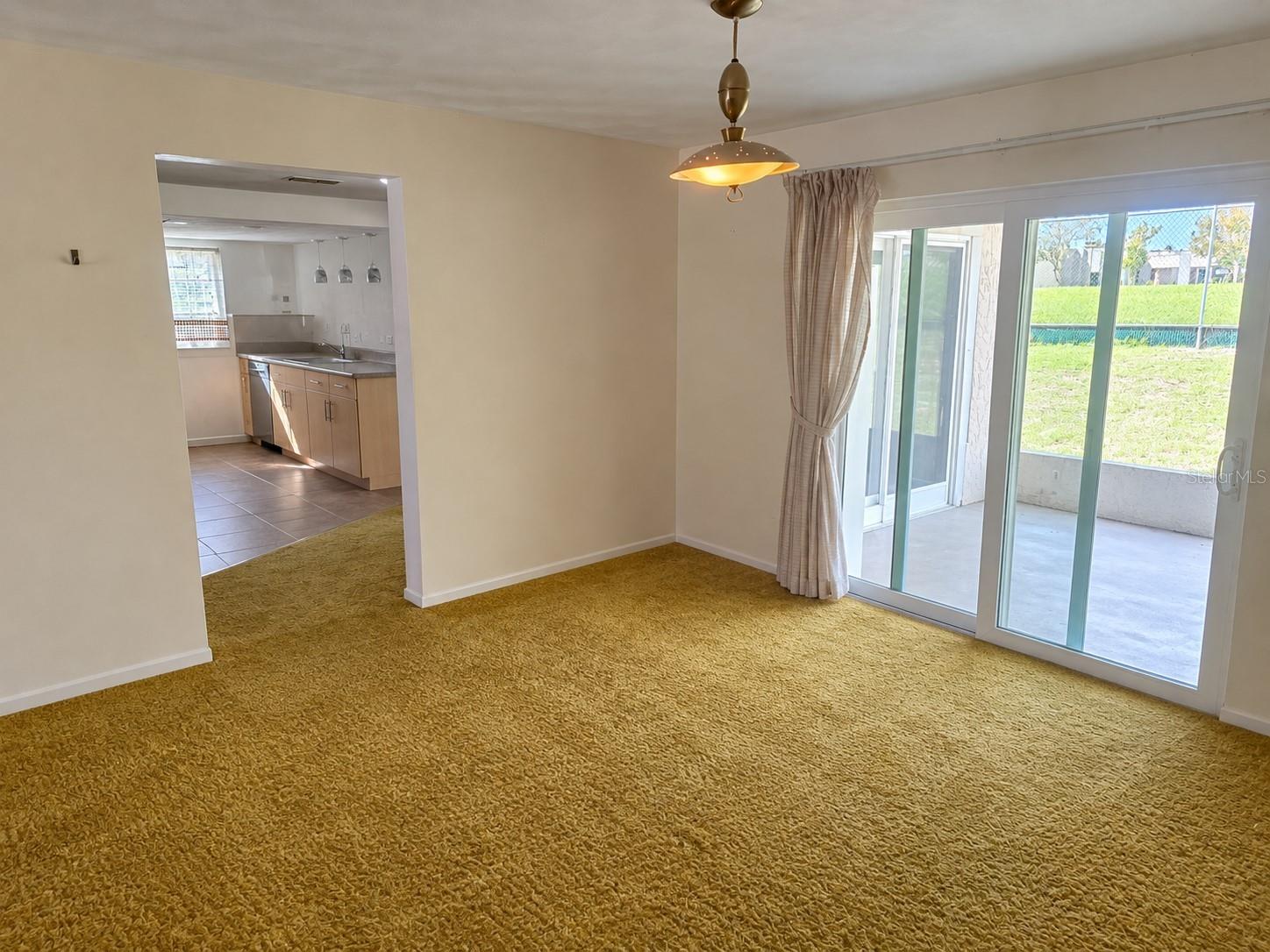 6123 HALIFAX DR — photo 7