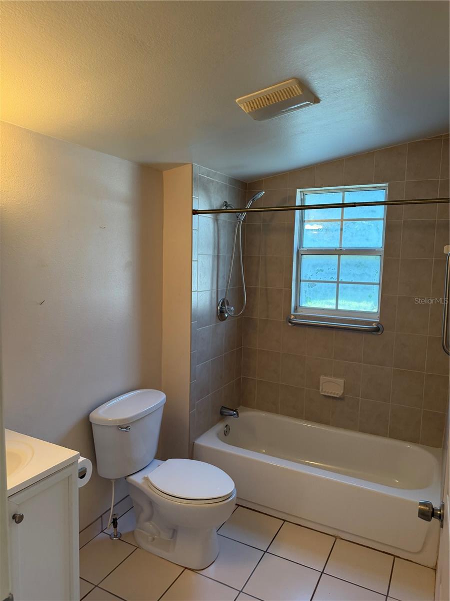 53 W PARK ST — photo 16
