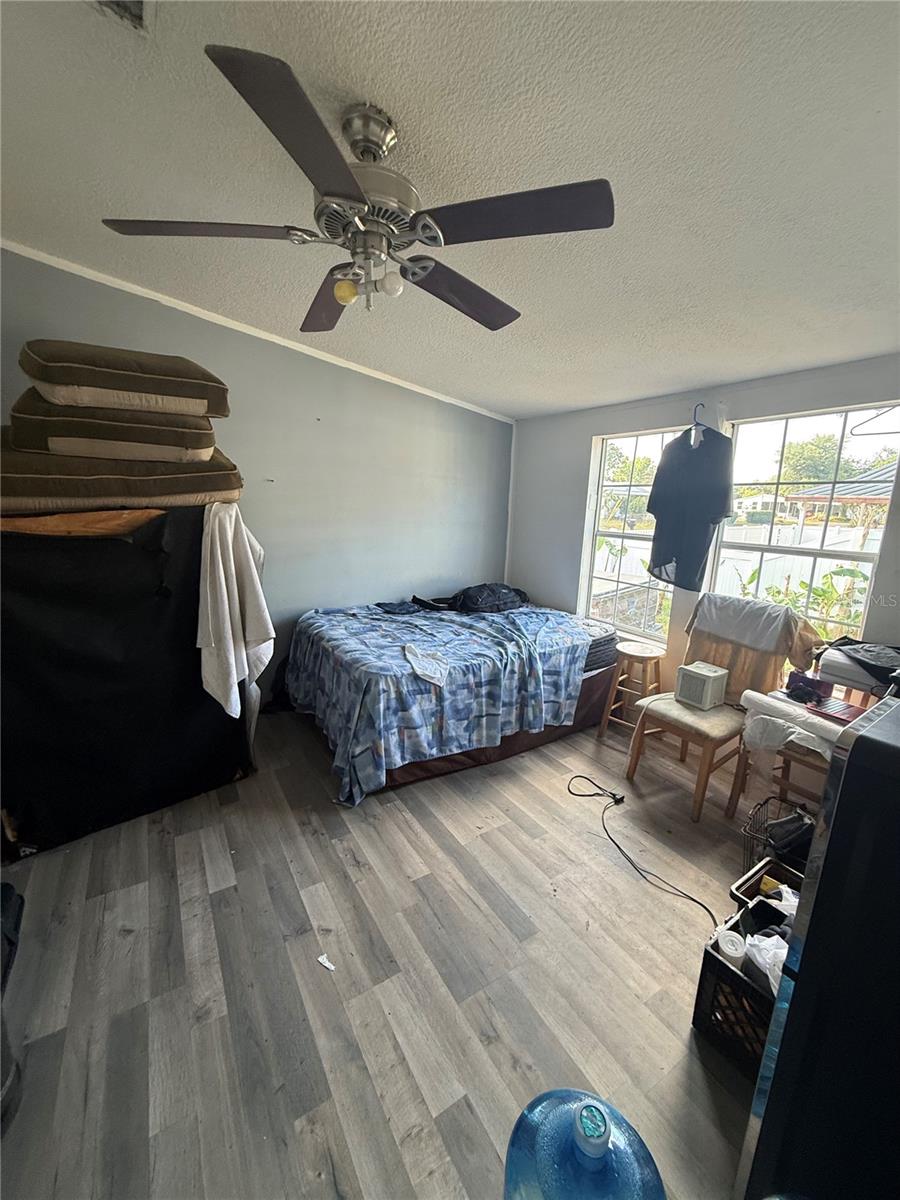 4439 AUTUMN PALM DR — photo 19