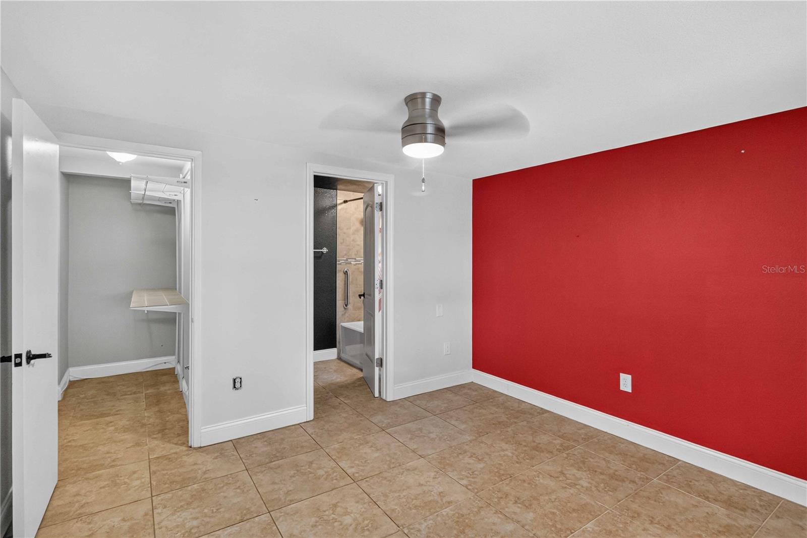 2125 N HERCULES AVE — photo 13
