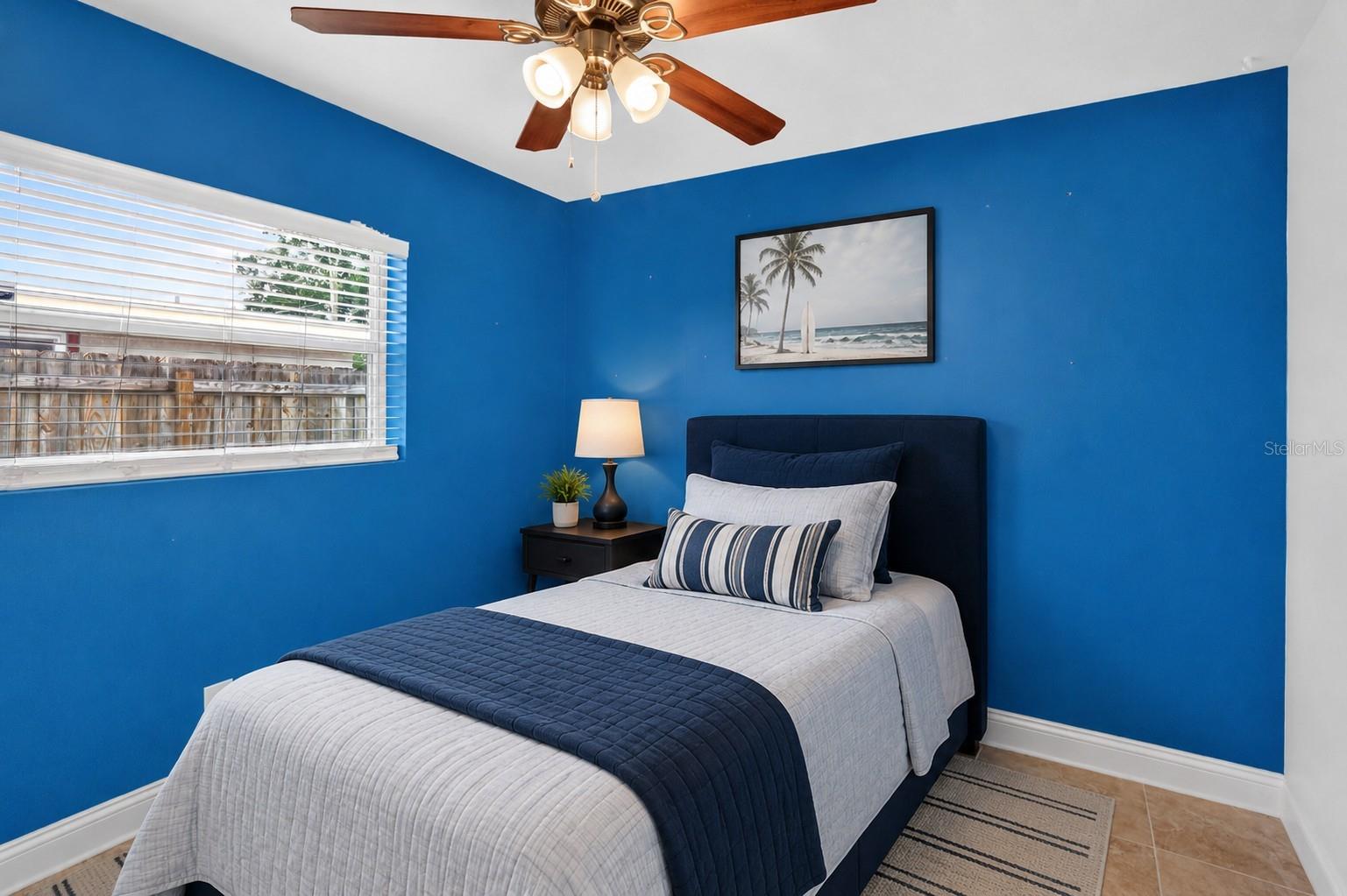 2125 N HERCULES AVE — photo 19