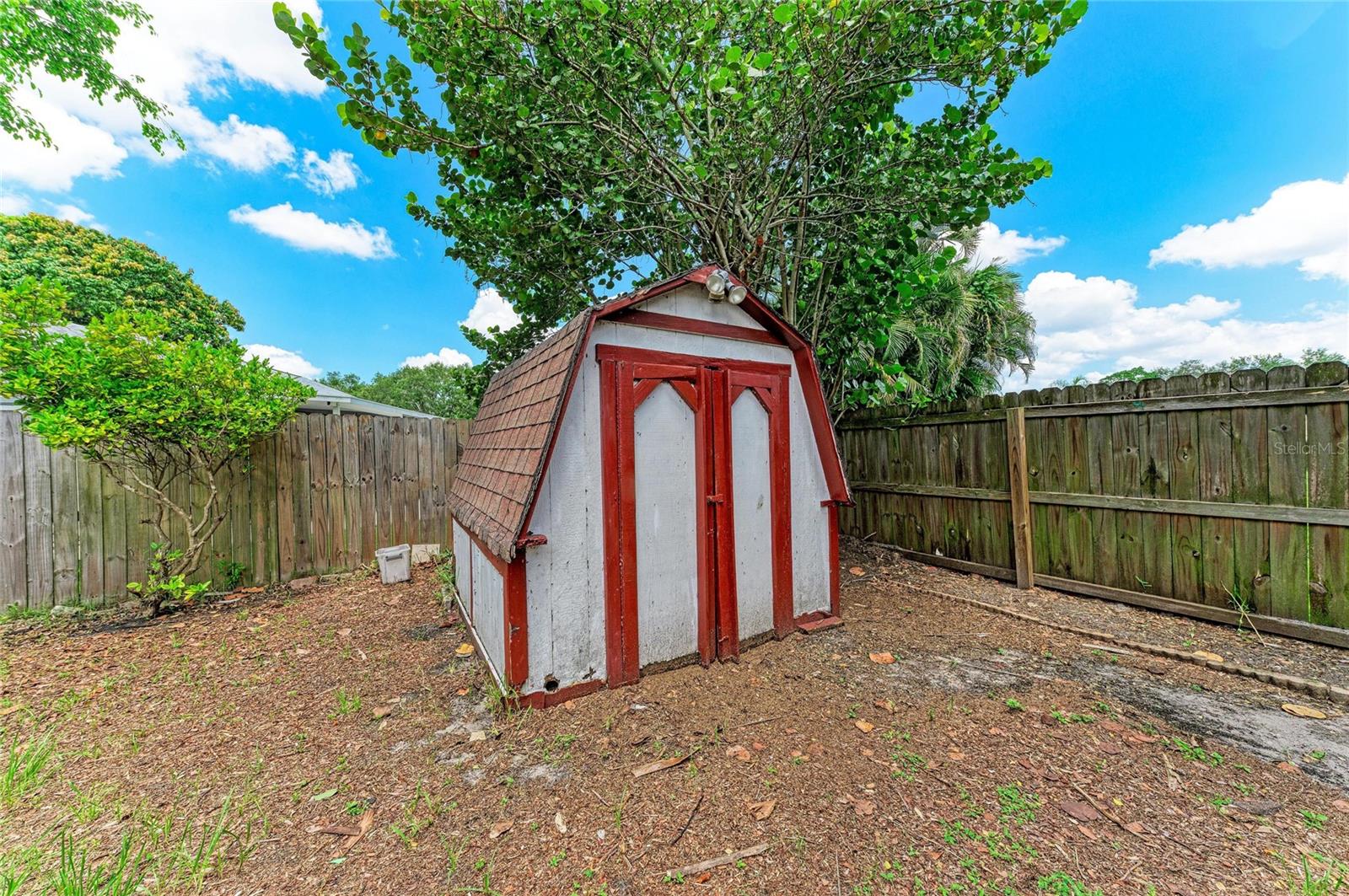 6540 MAUNA LOA BLVD — photo 45