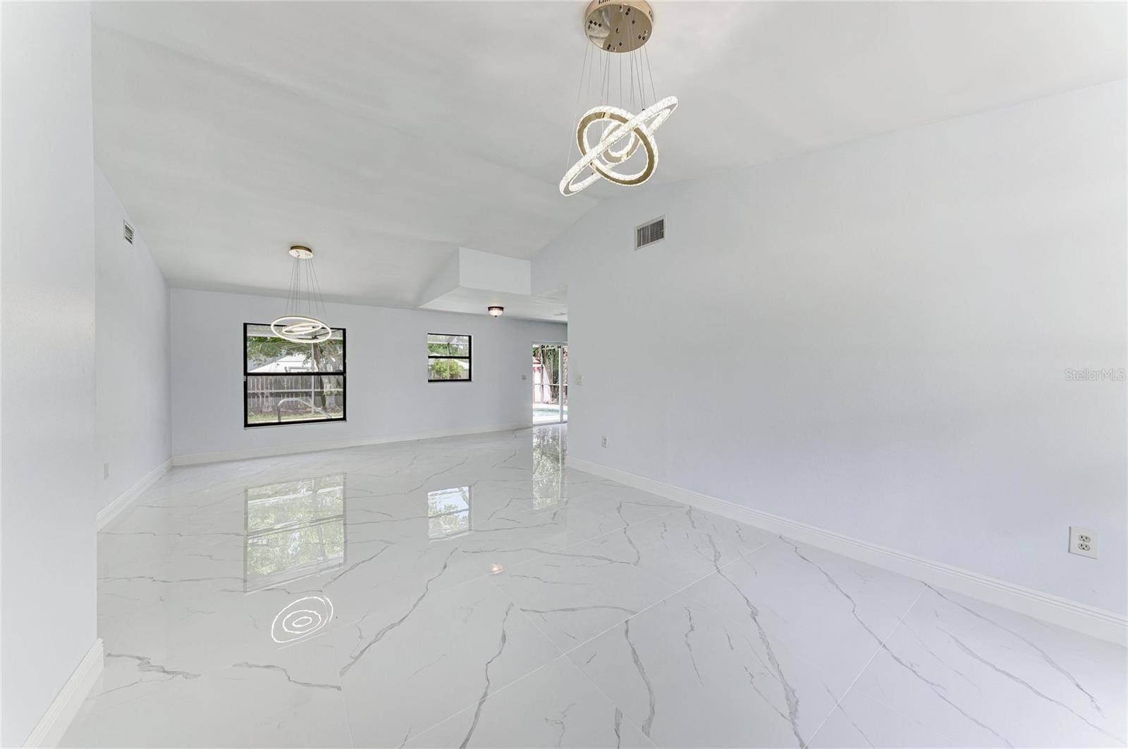 6540 MAUNA LOA BLVD — photo 12