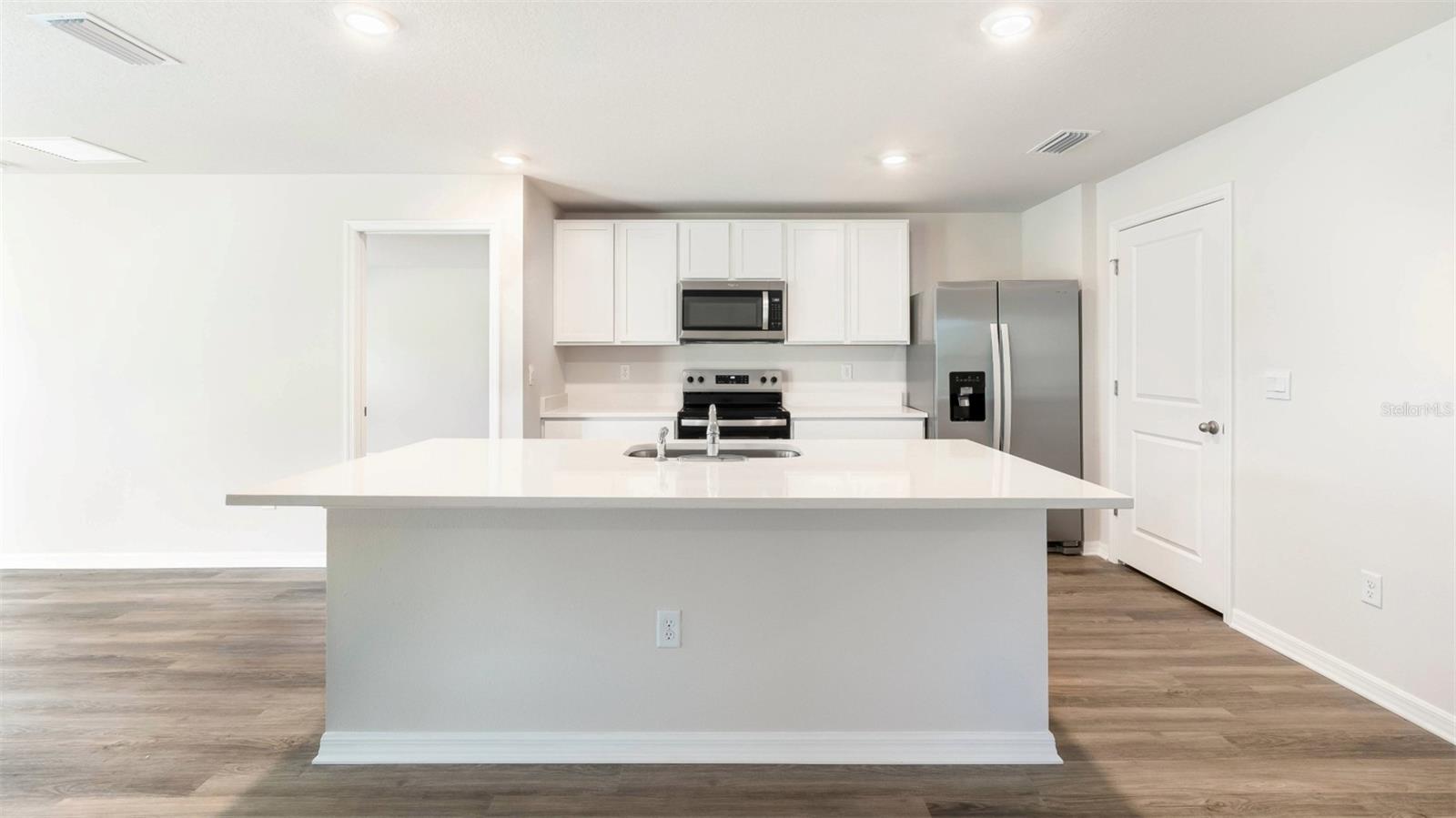 2960 FISHERY CT — photo 4