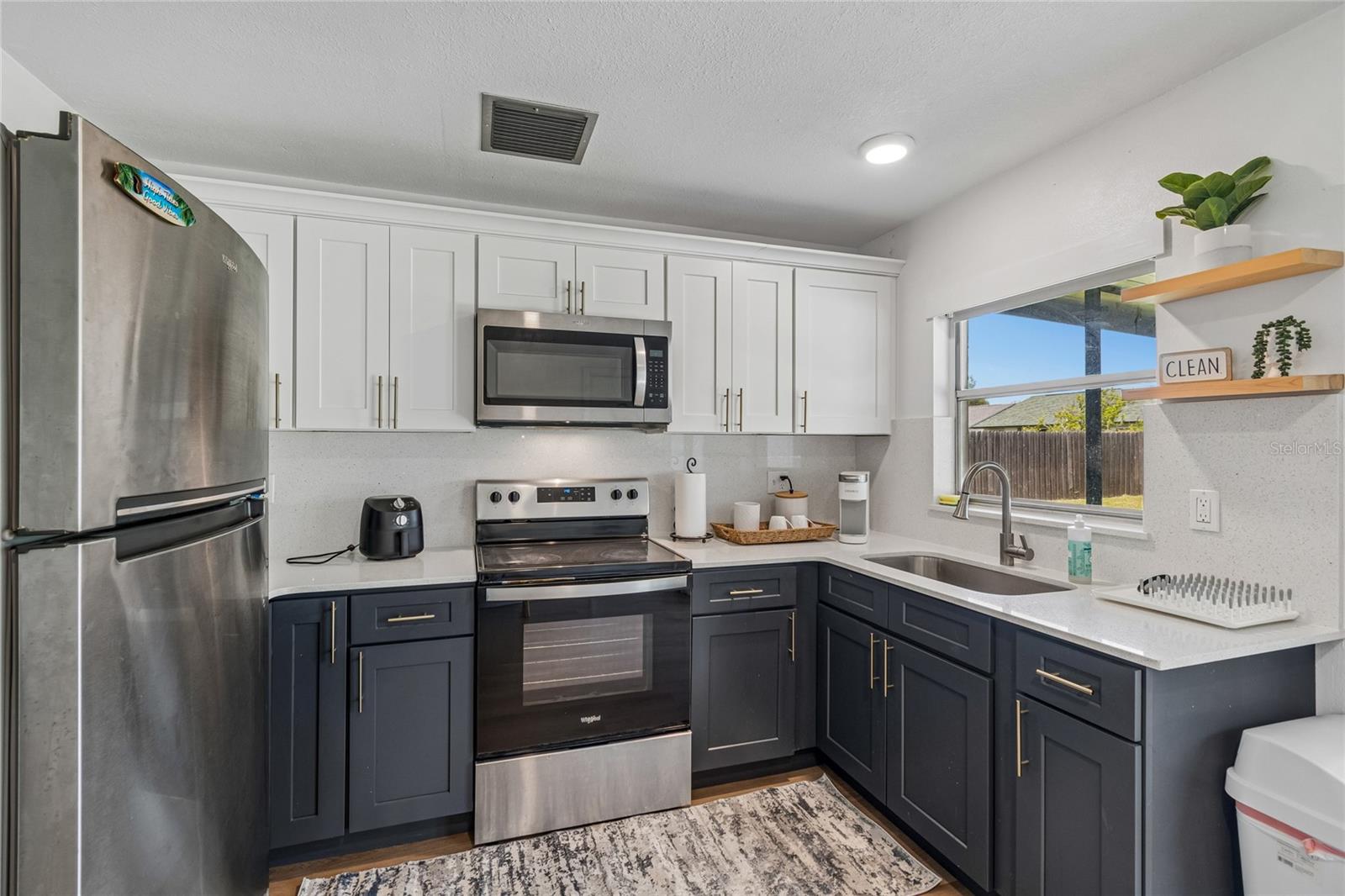 3506 MURROW ST — photo 9