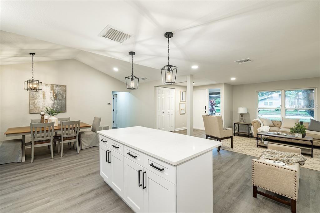 11145 BELLA LOMA DR — photo 10