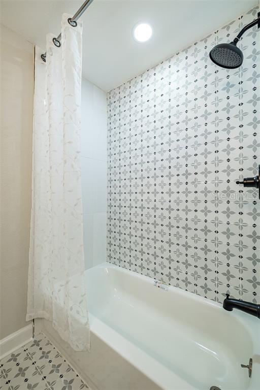 11145 BELLA LOMA DR — photo 16