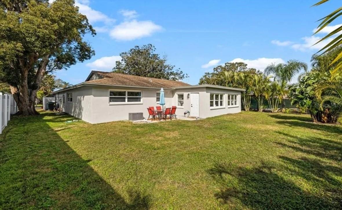 11145 BELLA LOMA DR — photo 22