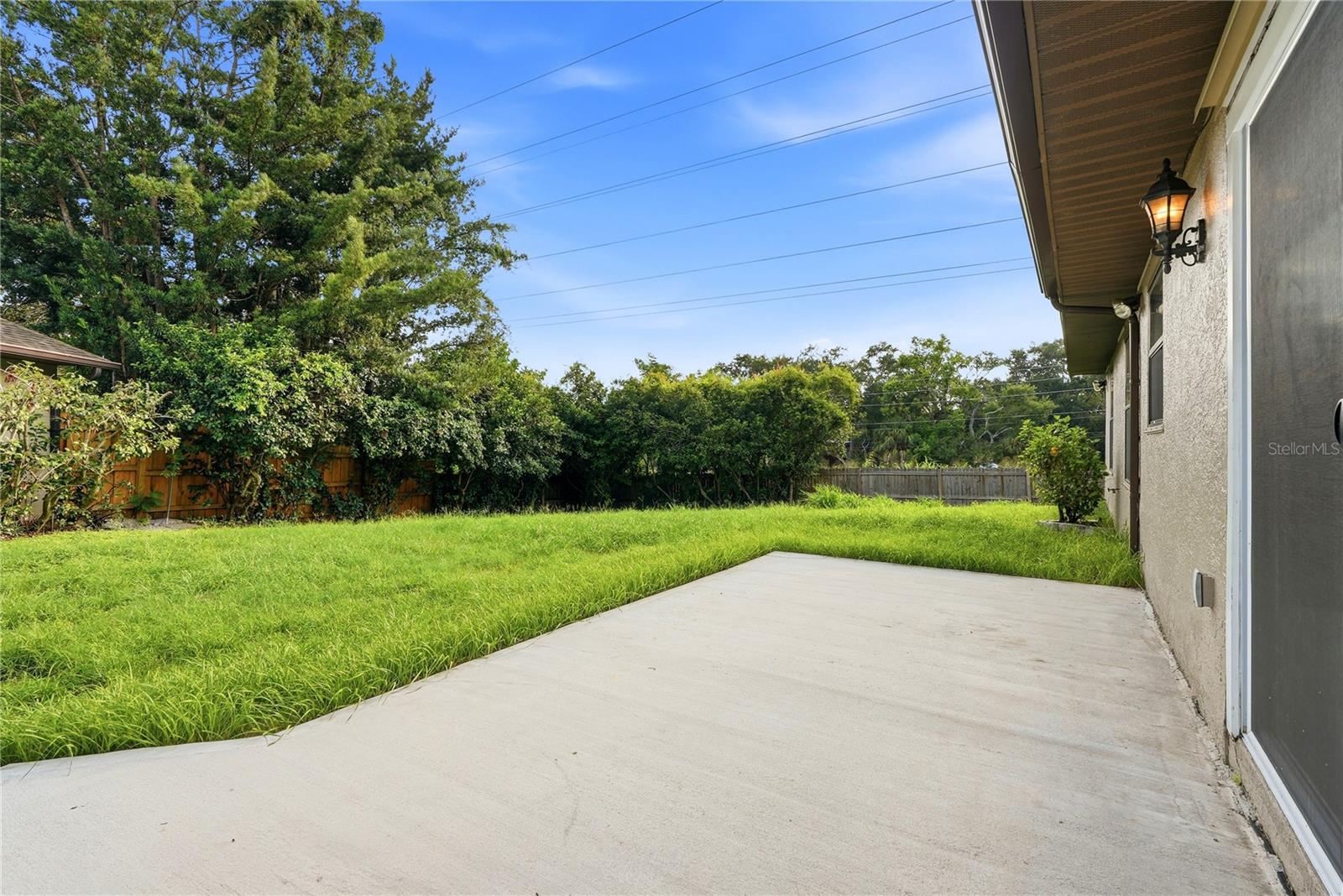 664 CHANNING DR — photo 32